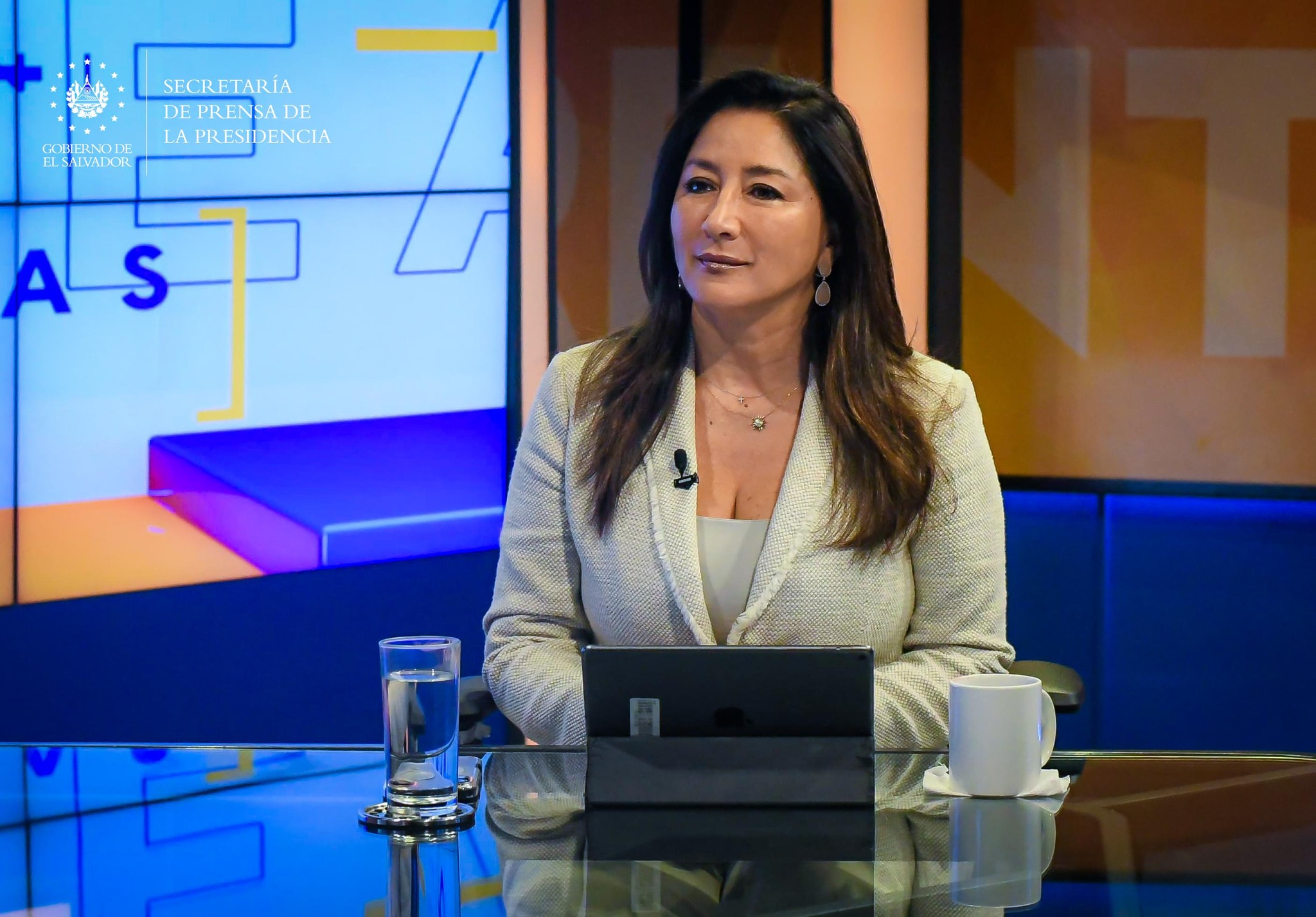 Secretaría - #CréditosParaVivienda | La titular del Ministerio de ...