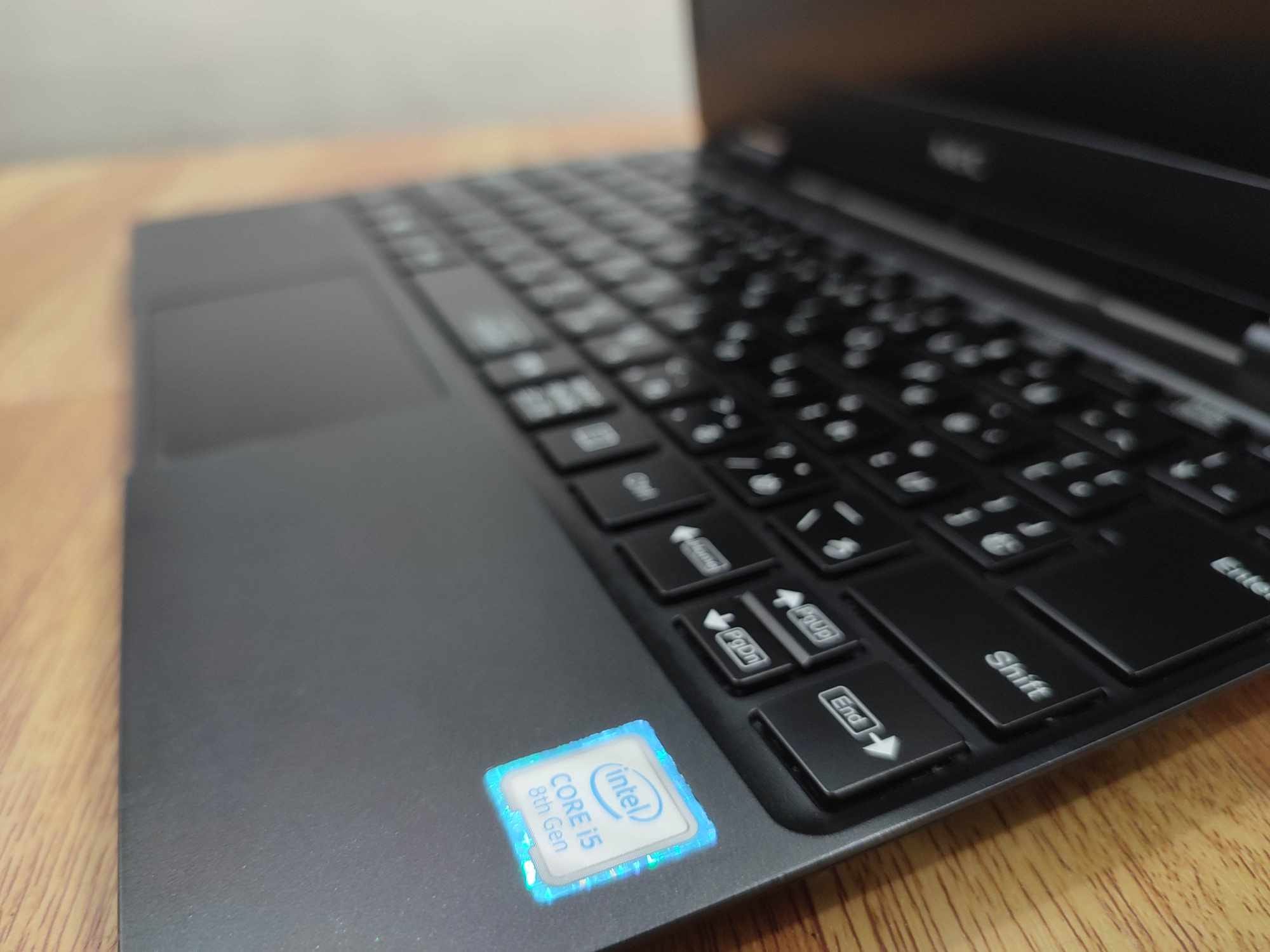 Price: 11,999 ? NEC VersaPro Laptop Model: VH-4 12.5 inches 
