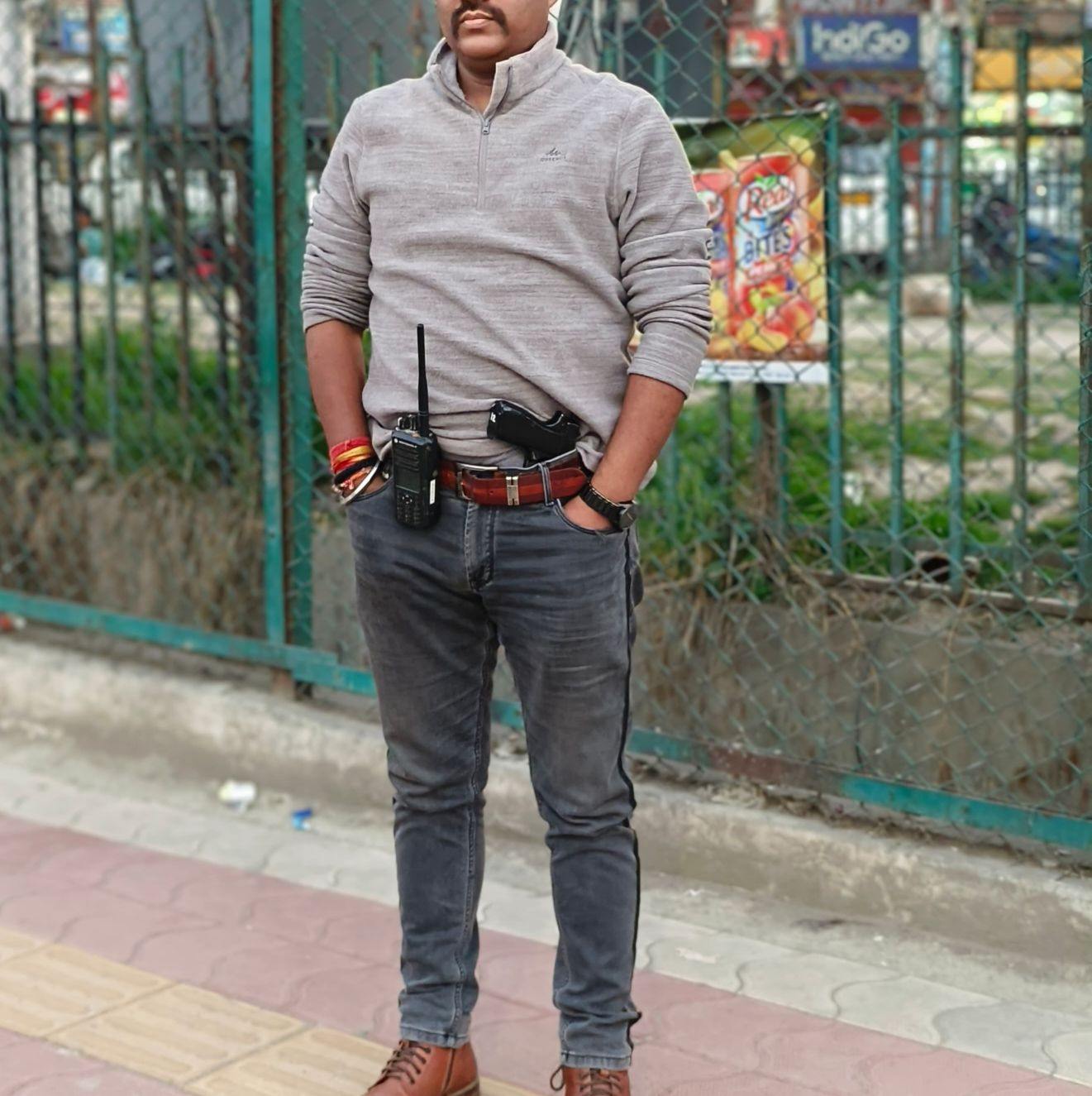 I Reliesed की बुरा वक़्त ….. बुरे लोगों से बेहतर होता है !!! 😑 ...