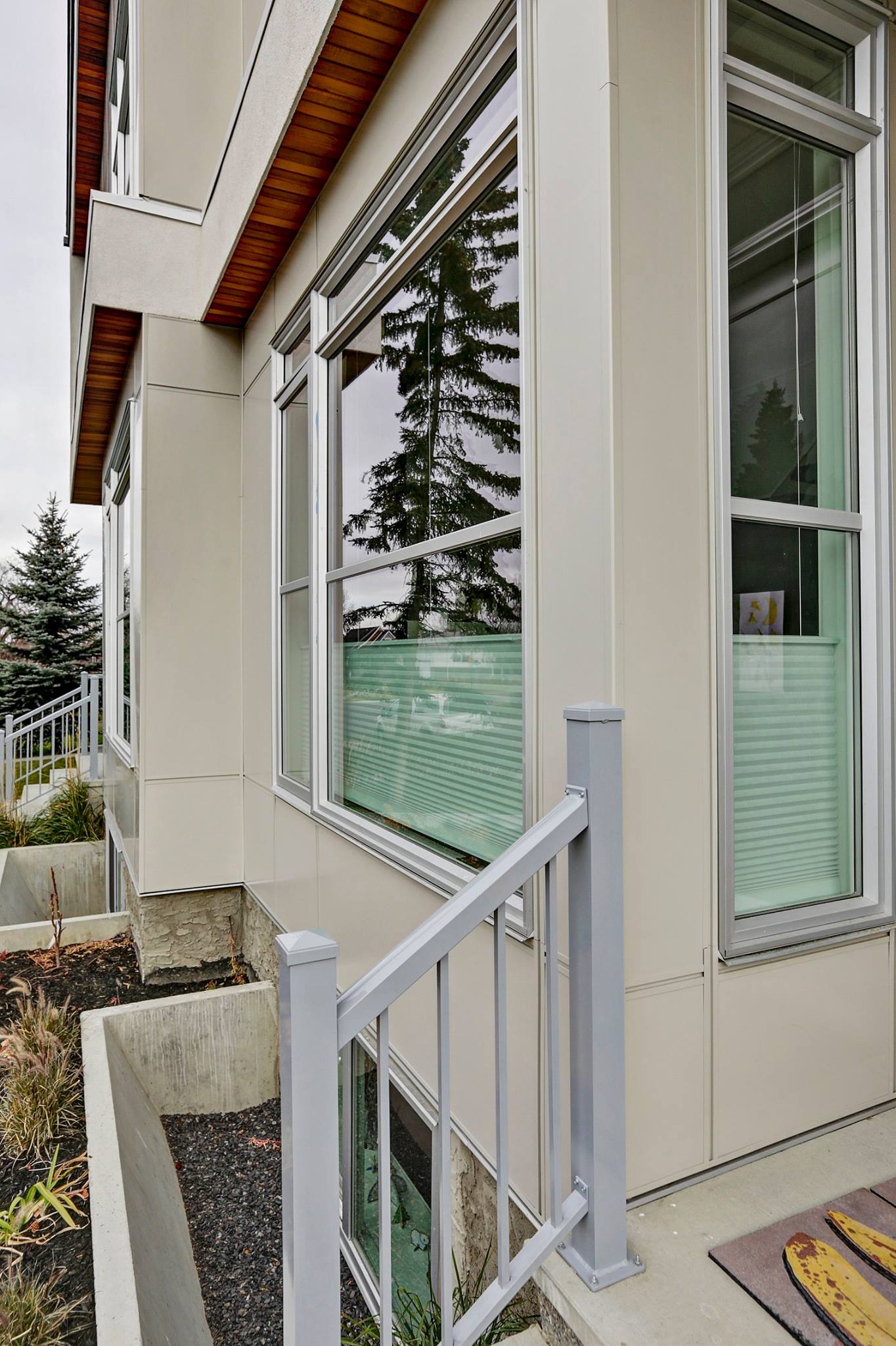 AL13 Architectural Systems | Delta BC
