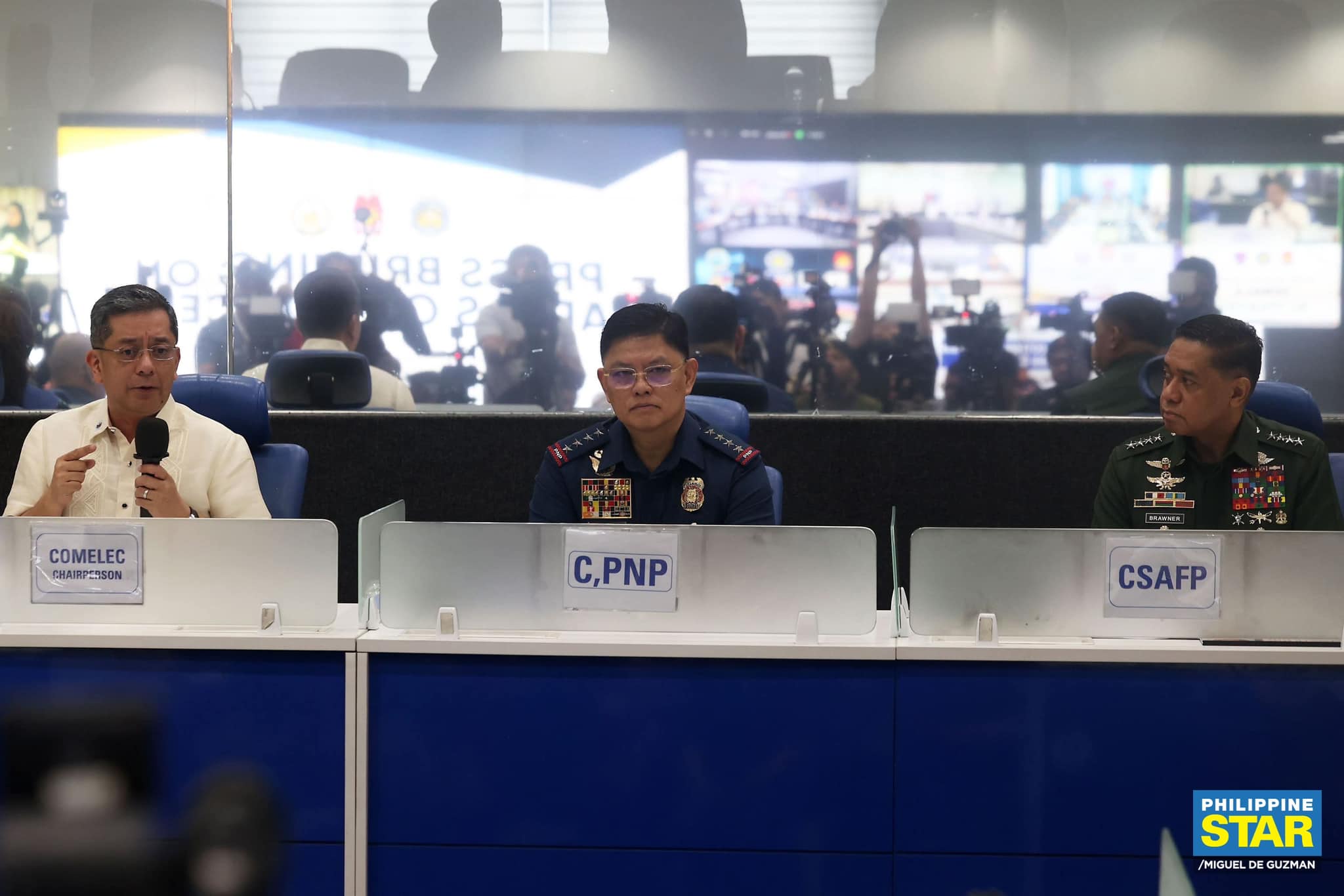 Philippine - Commission on Elections (Comelec) Chairman George Erwin ...
