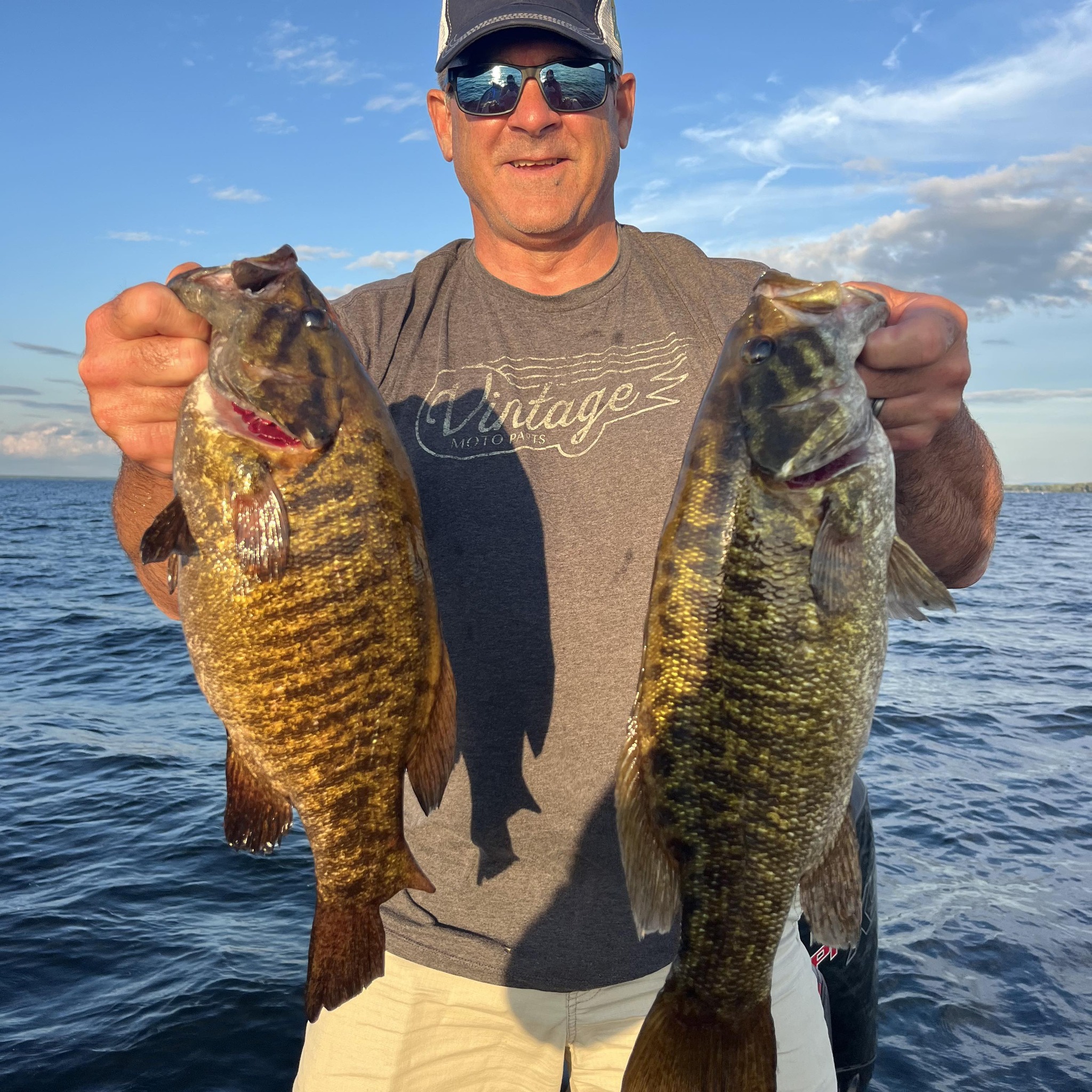 Ranger Bass Boat Owners | Thoughts on Skeeter Apex vs Ranger R520 ...