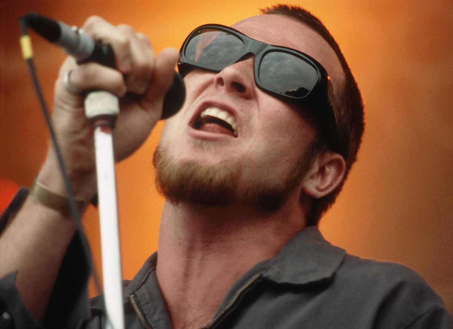 The late, great Scott Weiland was born... - REVOLVER Magazine