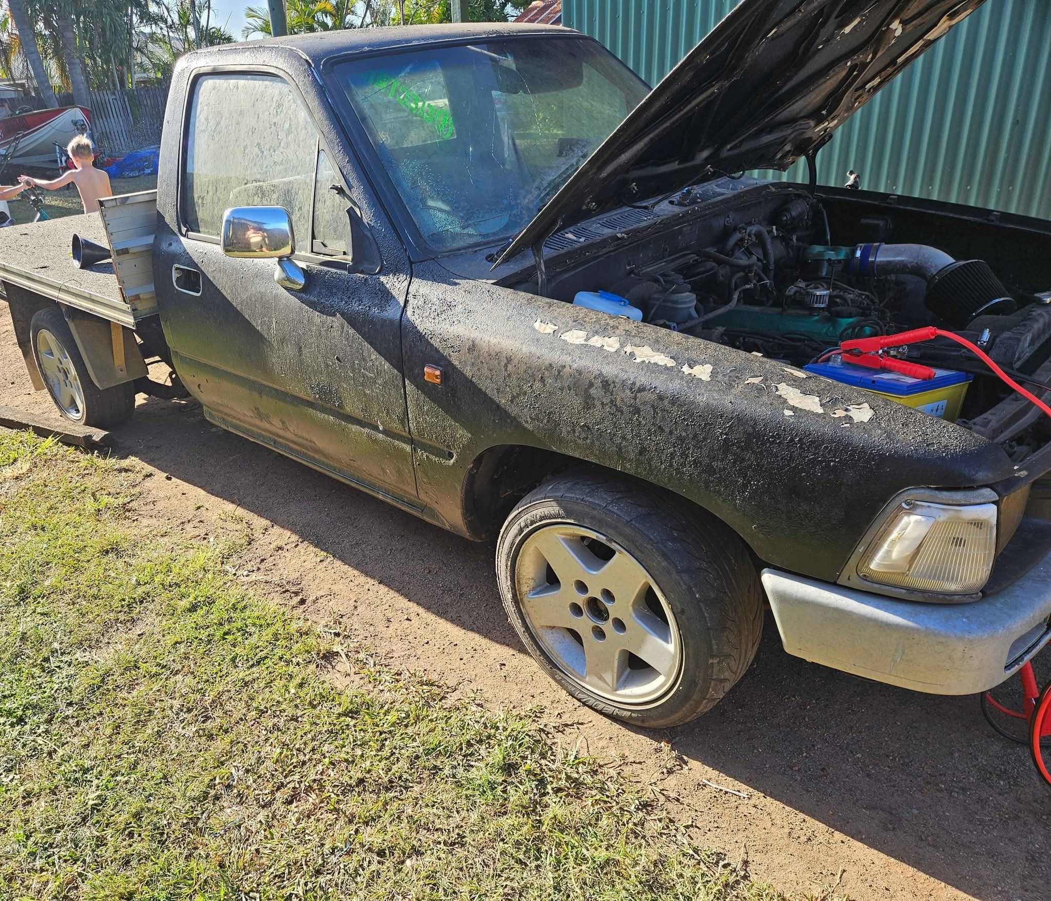 Toyota hilux rn85 - Car Lighting - Airlie Beach, Queensland | Facebook ...