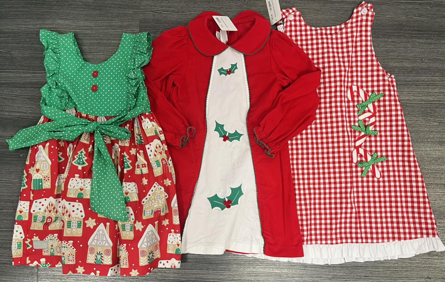 eleanor rose christmas cookie dress Dresses!! ❤️💚 Gingerbread 6y $22.50 Zuccini Red Cord Holly Dress 6y $17.00 Funtasia a Red Candy Cane Dress 6y $17.00 Twirl dress