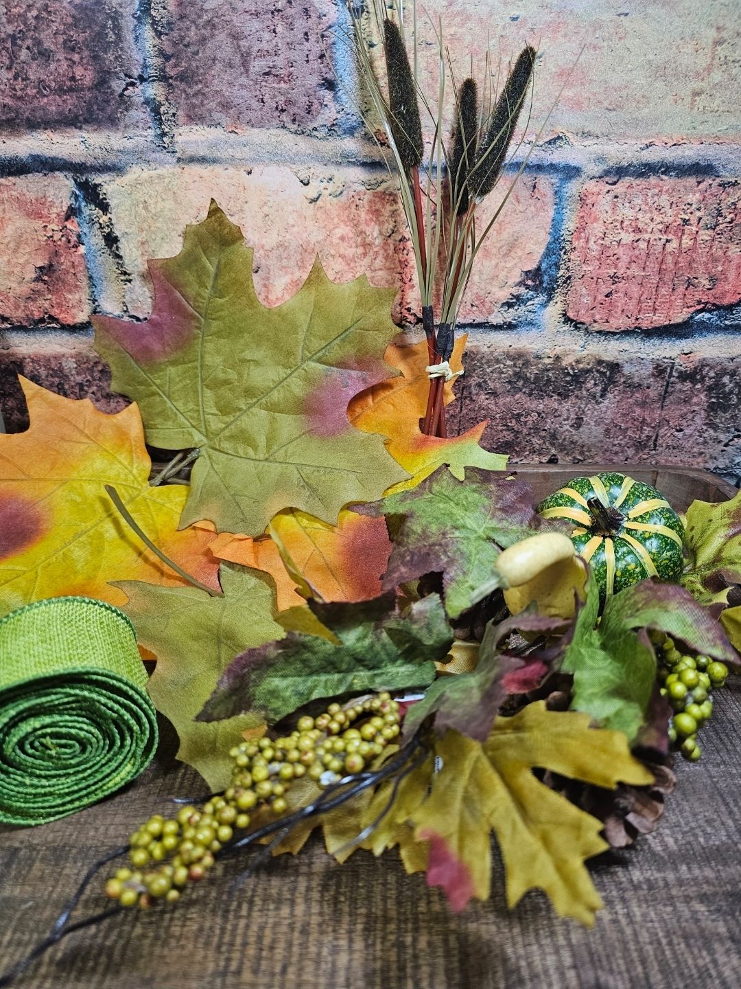The Gallery Picker Chicks | 271. 1 Fall Floral Pick (full), 4 large ...