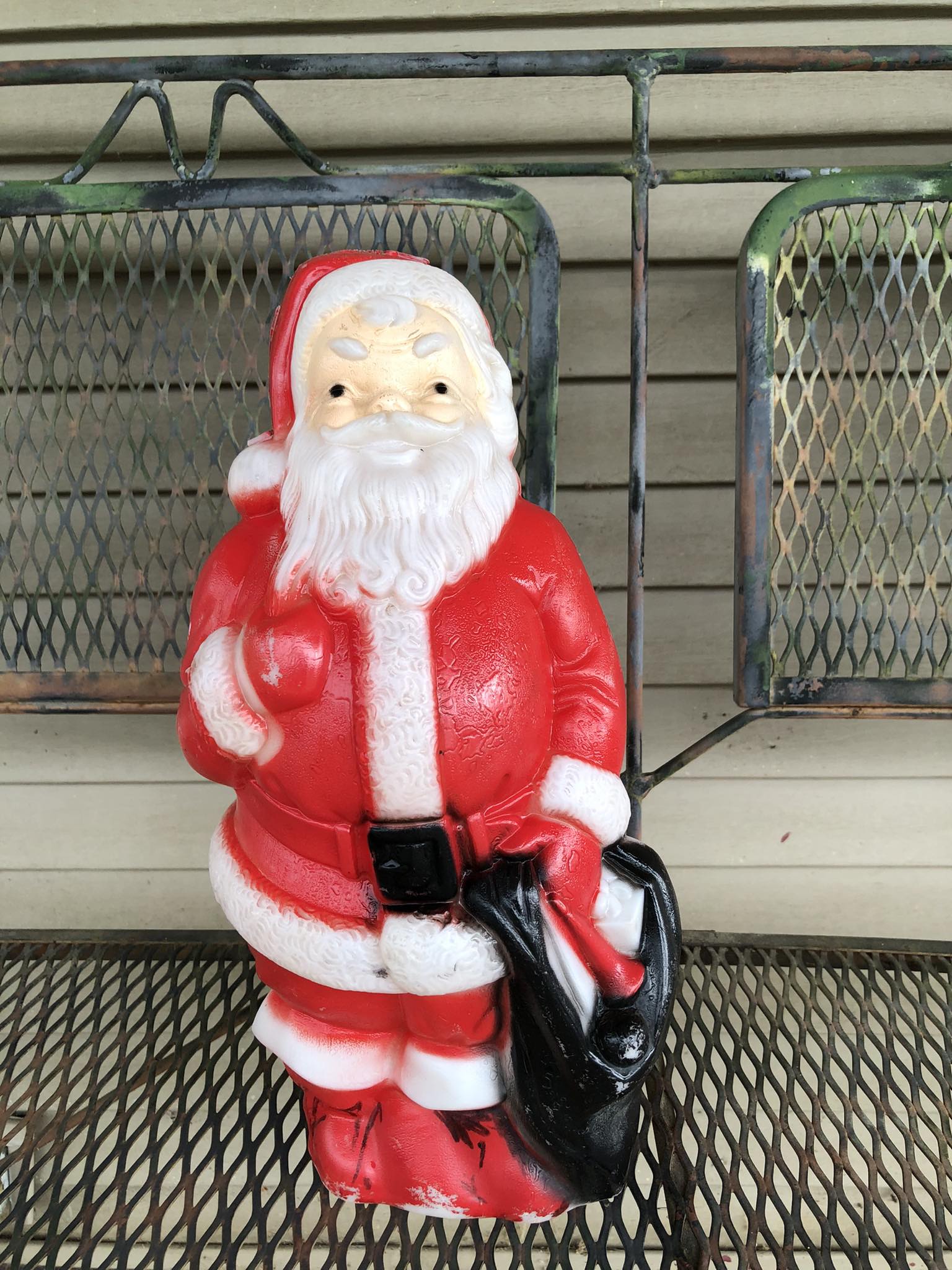 Vintage 1968 Empire blow mold Santa Claus