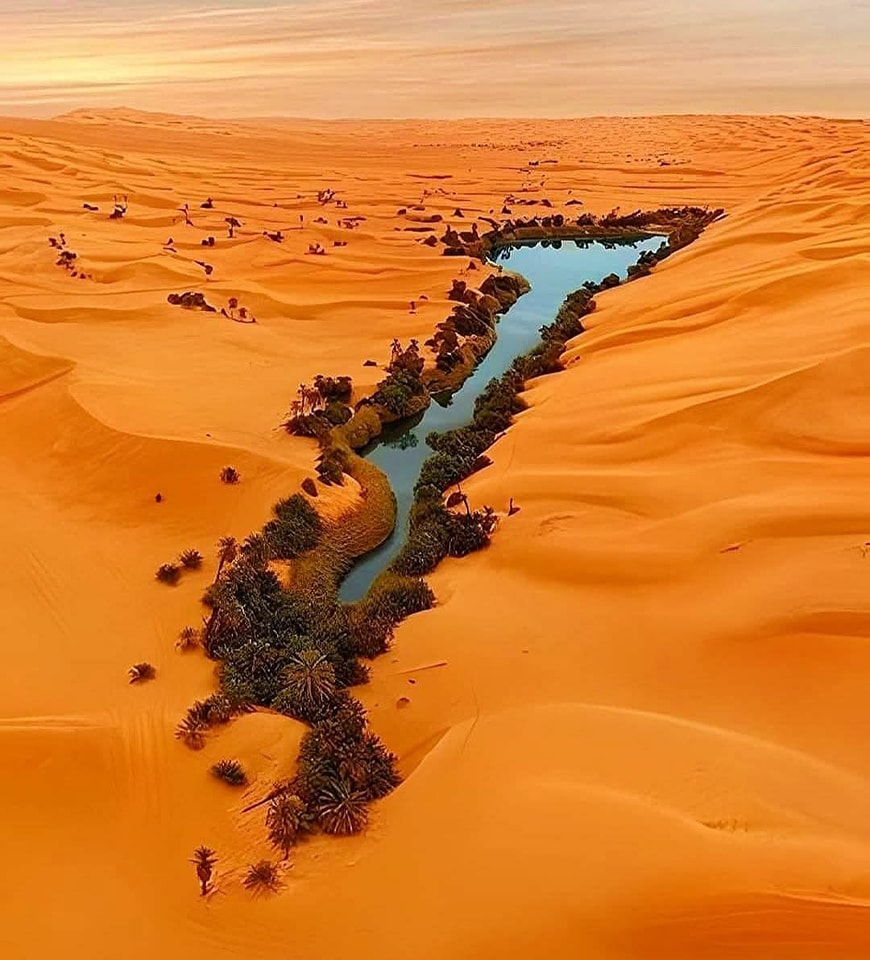 Interesting - 🏖️What an OASIS in Libya looks like. 🏝️ An oasis forms in ...