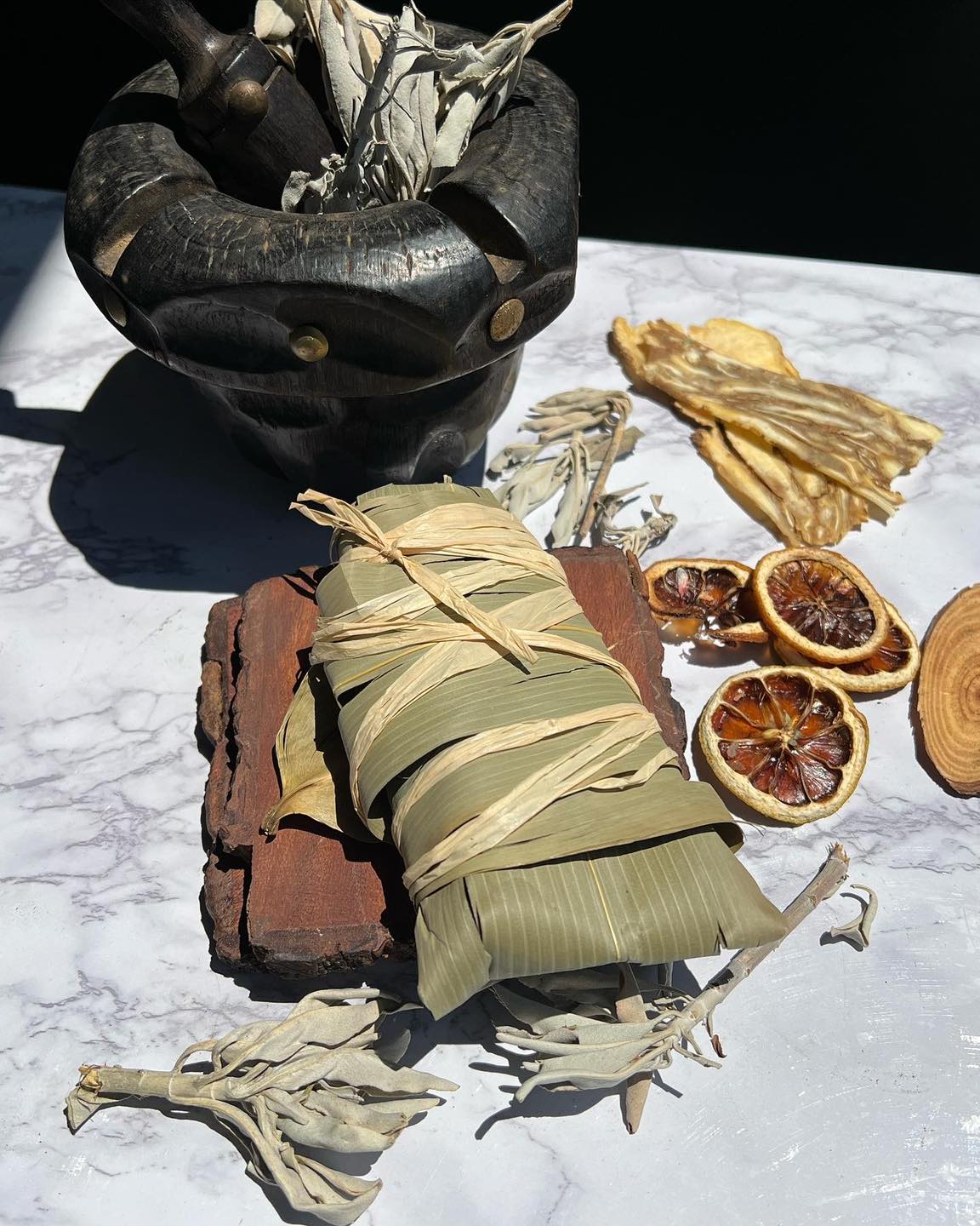 Huldah Hoodoo - NEW PRODUCT: Burning herb ritual pack!
