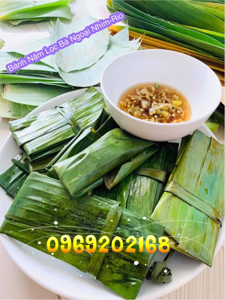 Bánh hấp cho khách nhé... - Bánh Nậm Lọc Bà Ngoại Nhím-Rio