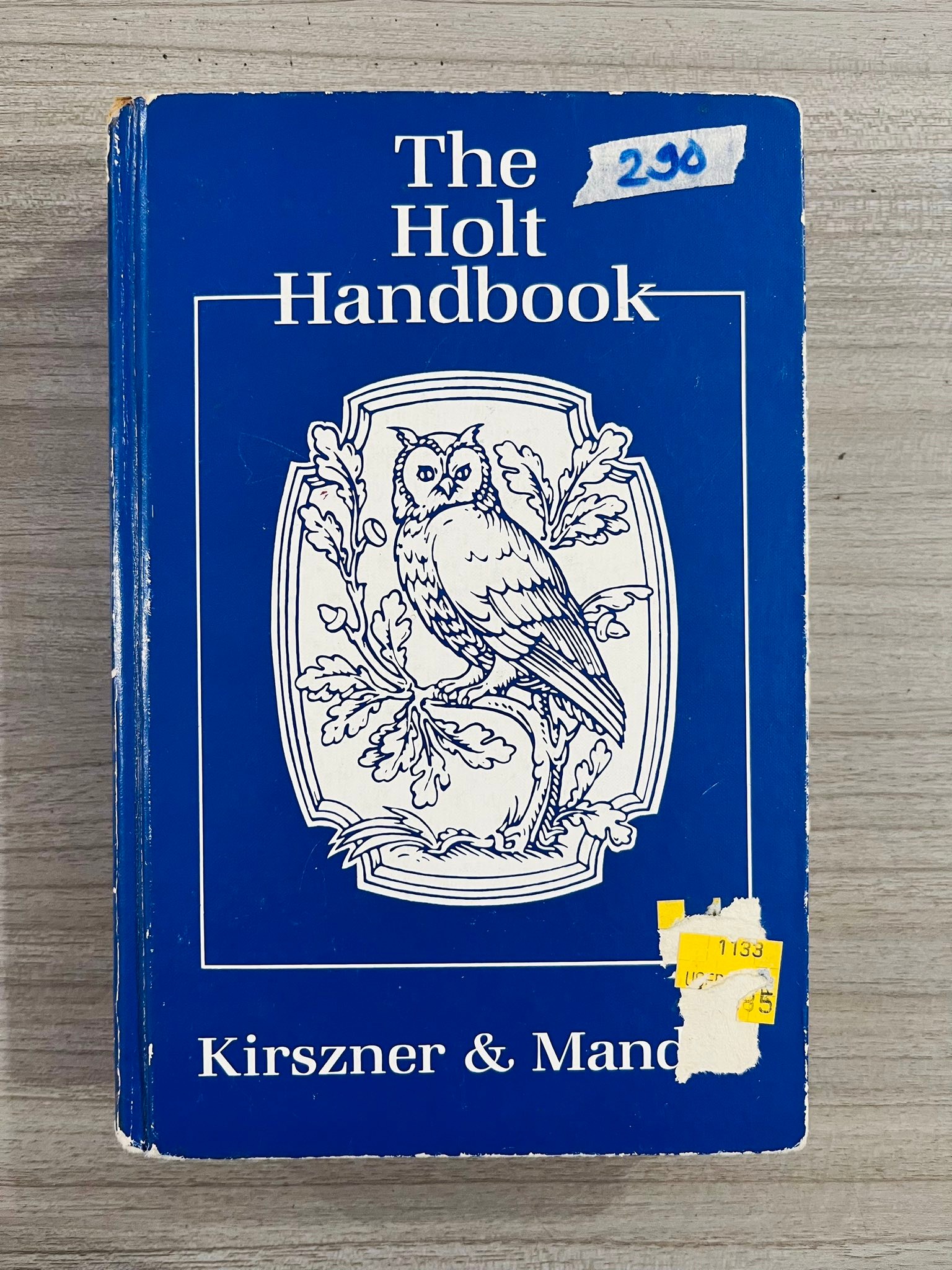 The Holt Handbook – Kirszner & Mandell Một trong những cuốn cẩm 