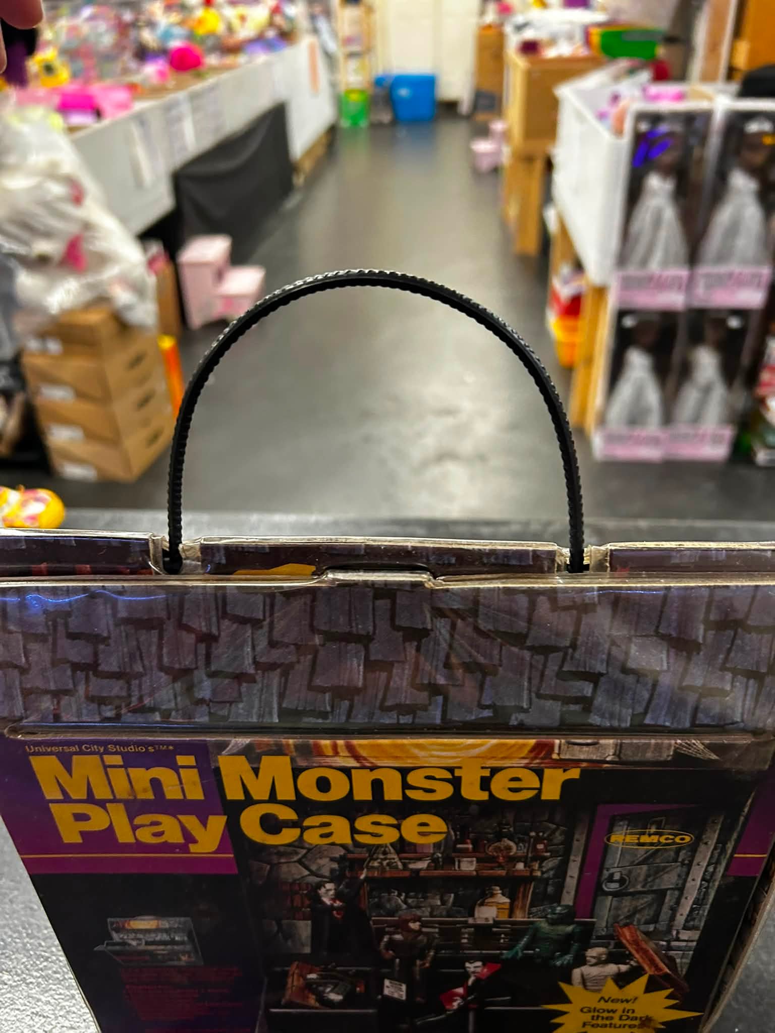 1980 remco mini universal monster play case 75.00