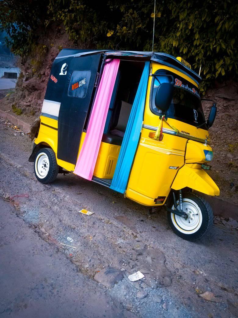 Auto Rickshaw sale and Buy Muzaffarabad Azad kashmir | Facebook