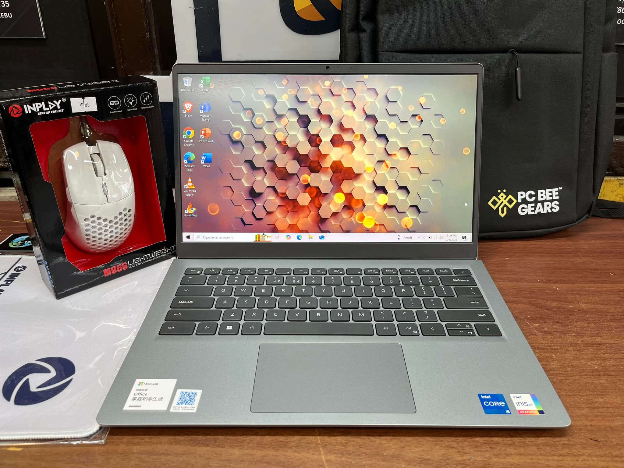 SOLD OUT‼️ NEW ARRIVAL!! ?❤️ Dell Vostro 14 | Intel i5 | 16GB 
