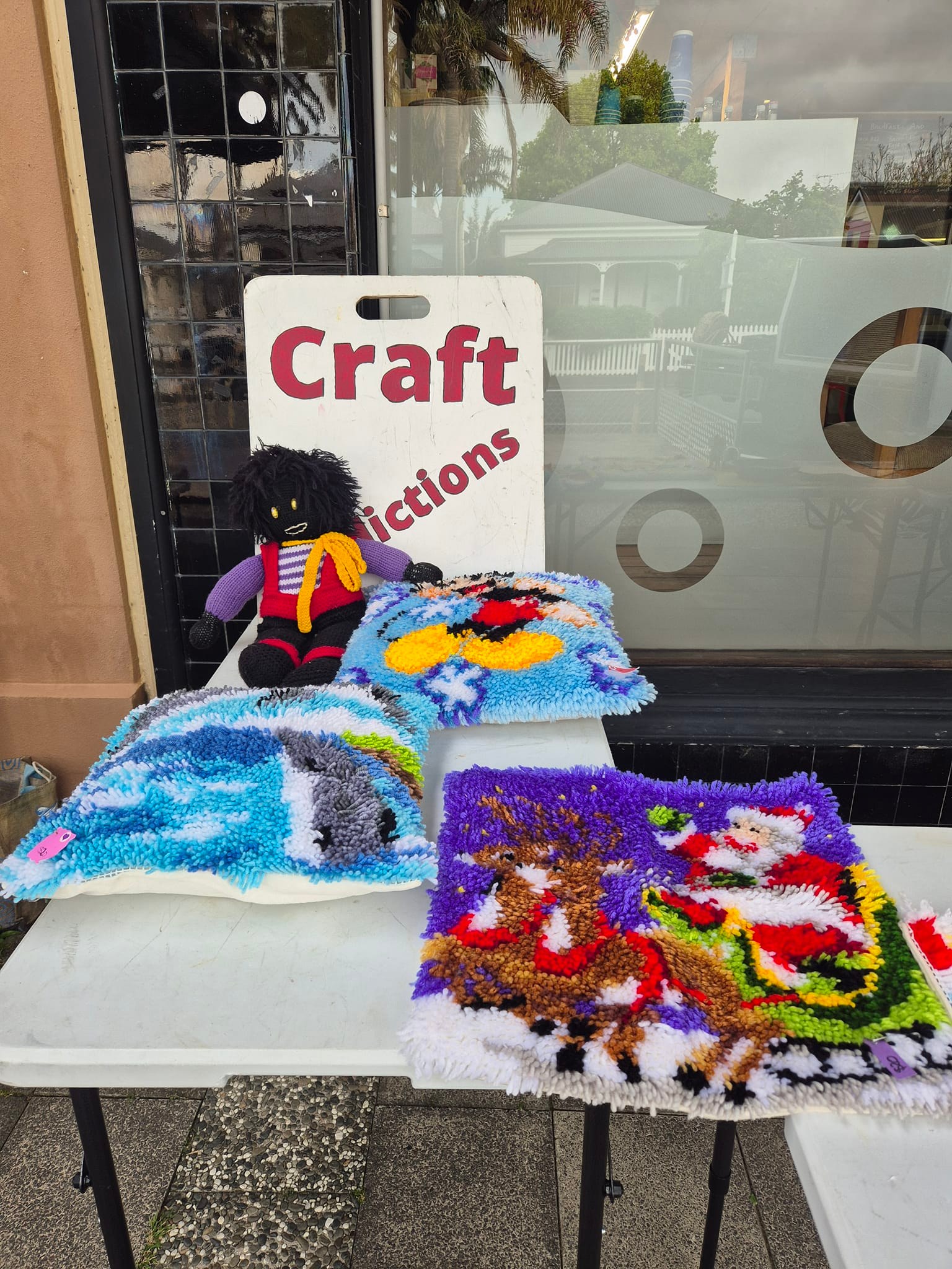 Craft addictions | Thames