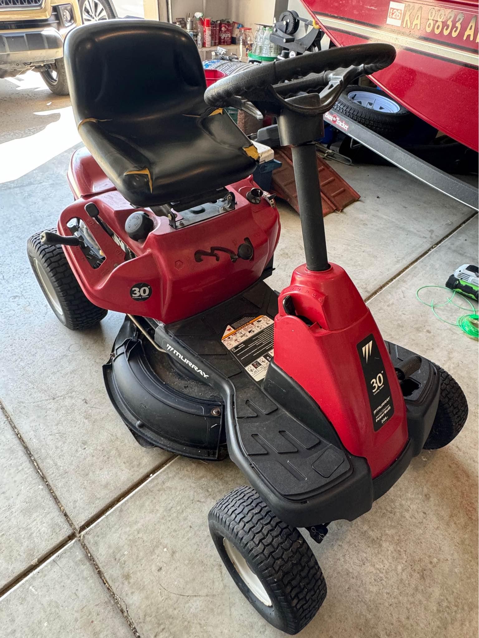 Riding lawn mower -Murry - Lawn Mowers - Derby, Kansas | Facebook ...