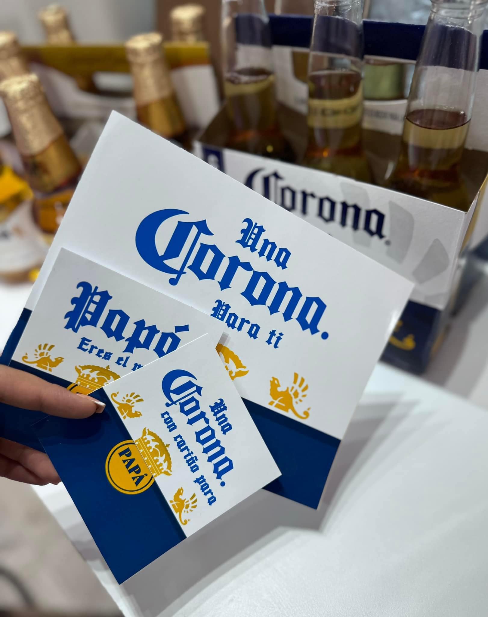 Dilo con letras - 🍻 💙Stickers personalizados para cerveza🍻...