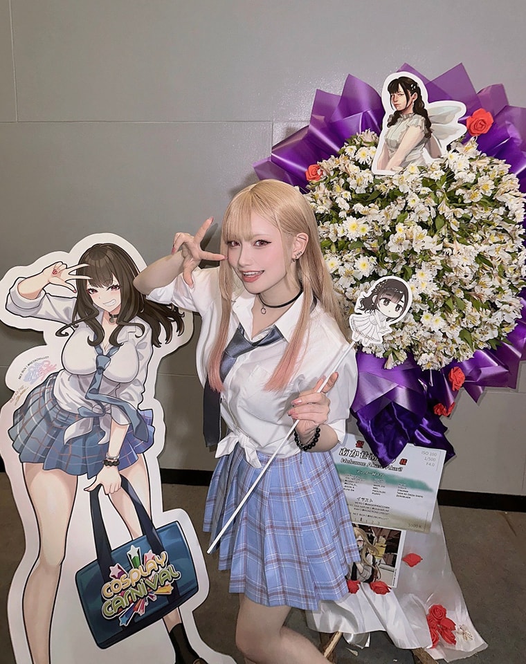 ANIMEPH - LOOK: Japanese cosplayer and singer Akase Akari... | Facebook