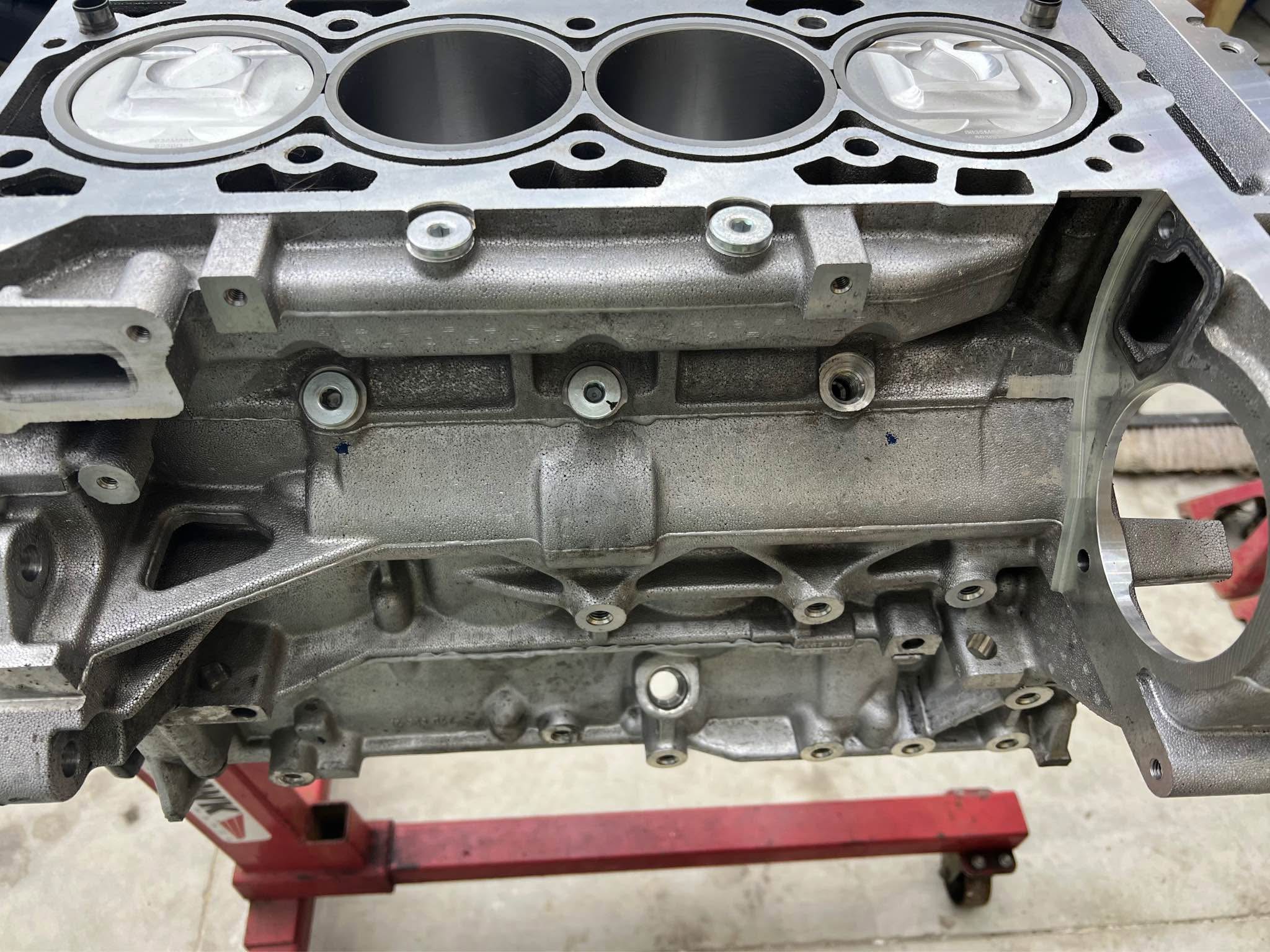 Built forged LNF / LHU block Cobalt ss hhr regal - Car Engines & Engine ...