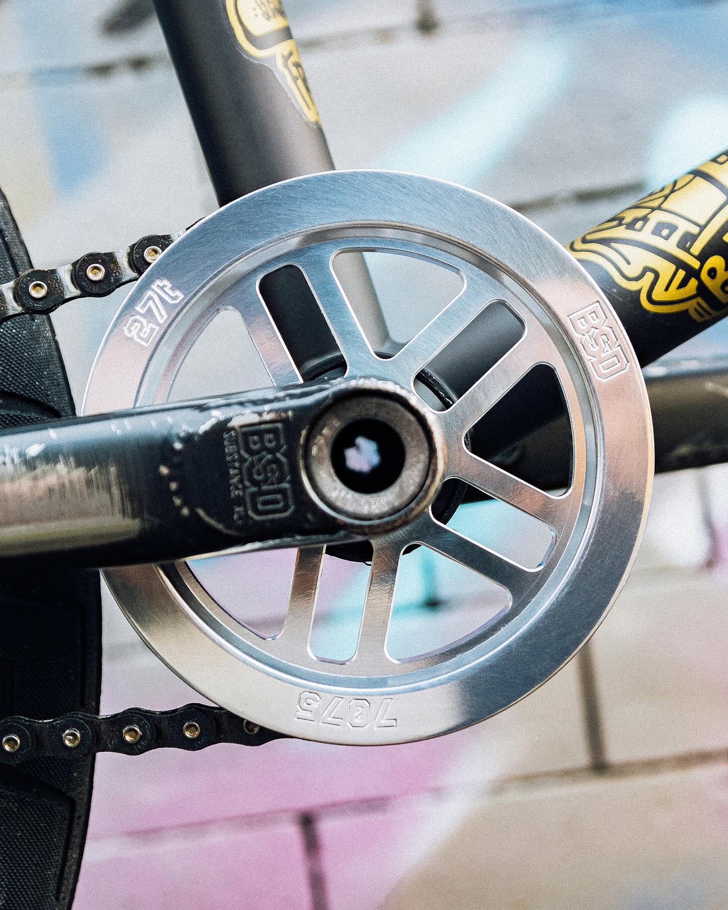 The BSD Guard Sprocket, now in 27 tooth. > Fully 3D CNC-machined