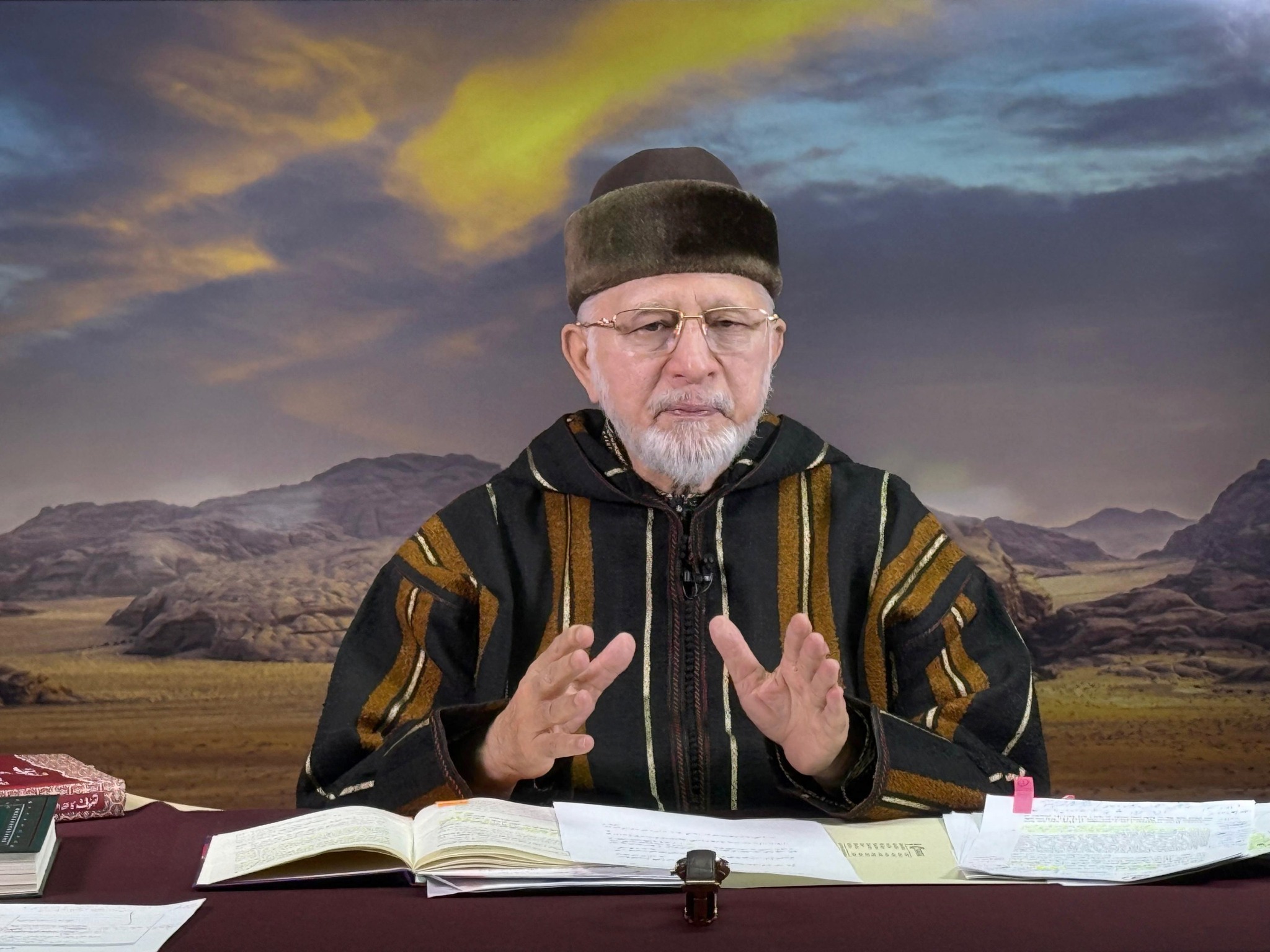 Pakistan - مورخہ 17ستمبر بروز اتوار پاکستان عوامی تحریک یونان کی طرف سے ...