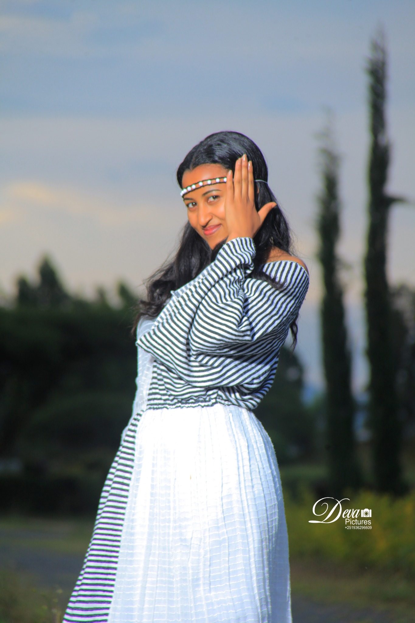 Cal-jedheetan si waaqessa withRòbín Ìb 🎹 Fenet Girma 🎤Jesus Right ...
