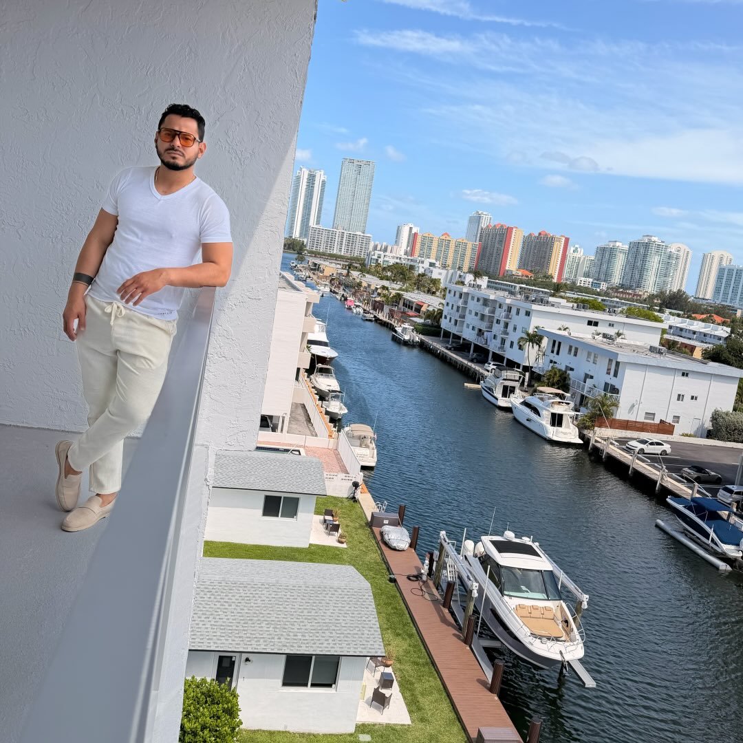 Ricky De la Rosa