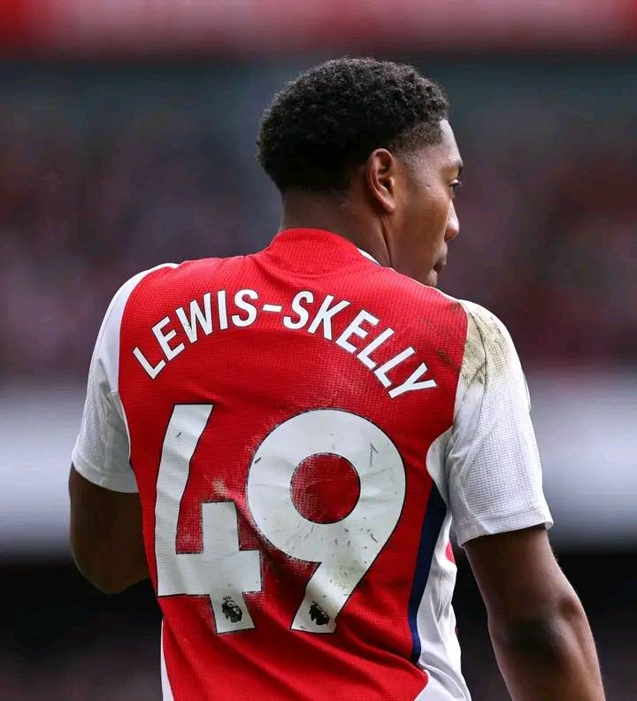 During contract talks with Arsenal, Myles Lewis-Skelly spoke about