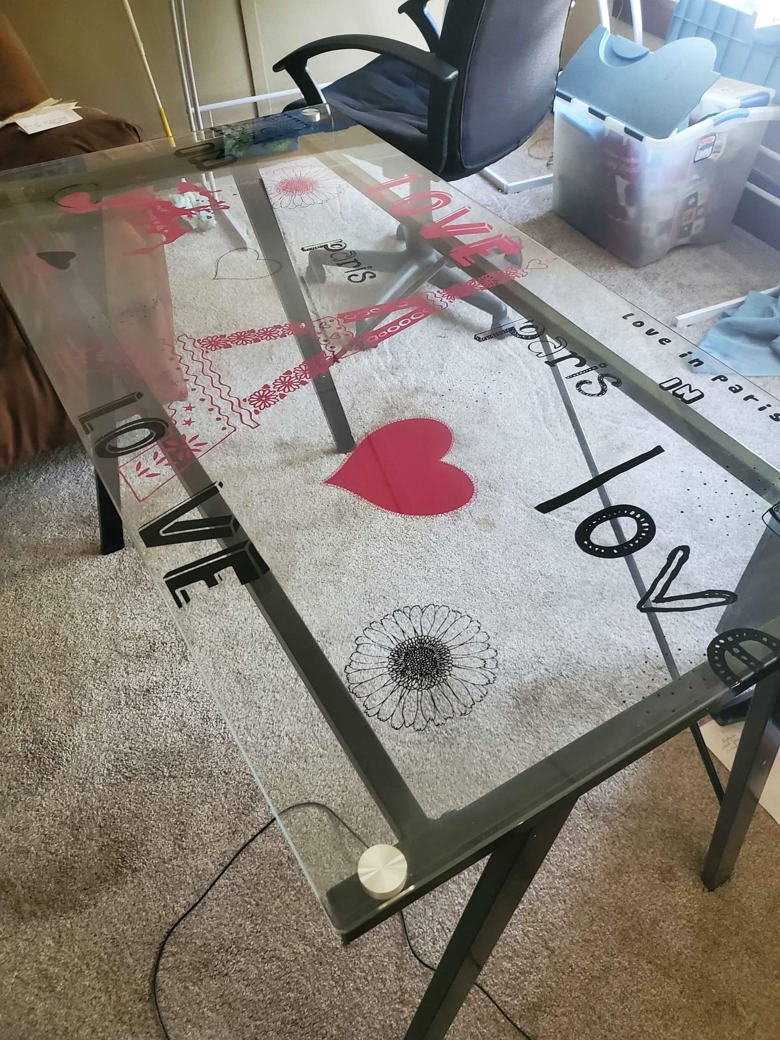 Glass desk Desks Hartland, Wisconsin Facebook Marketplace