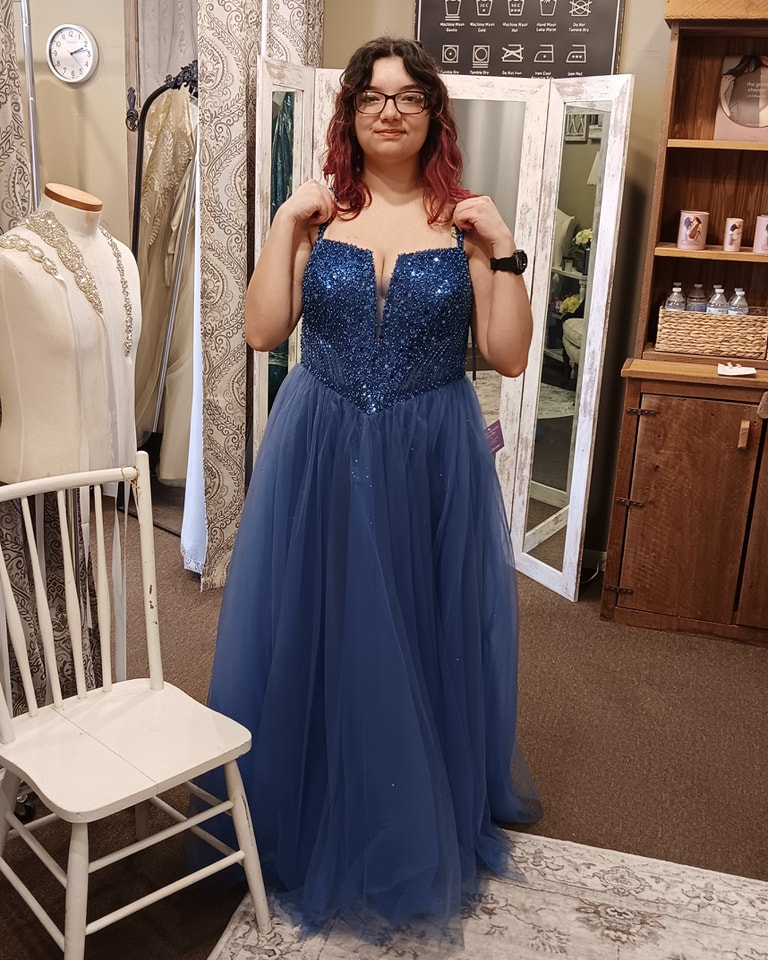 kristen's formal dresses ashland ky is located in Kentucky Dresses store