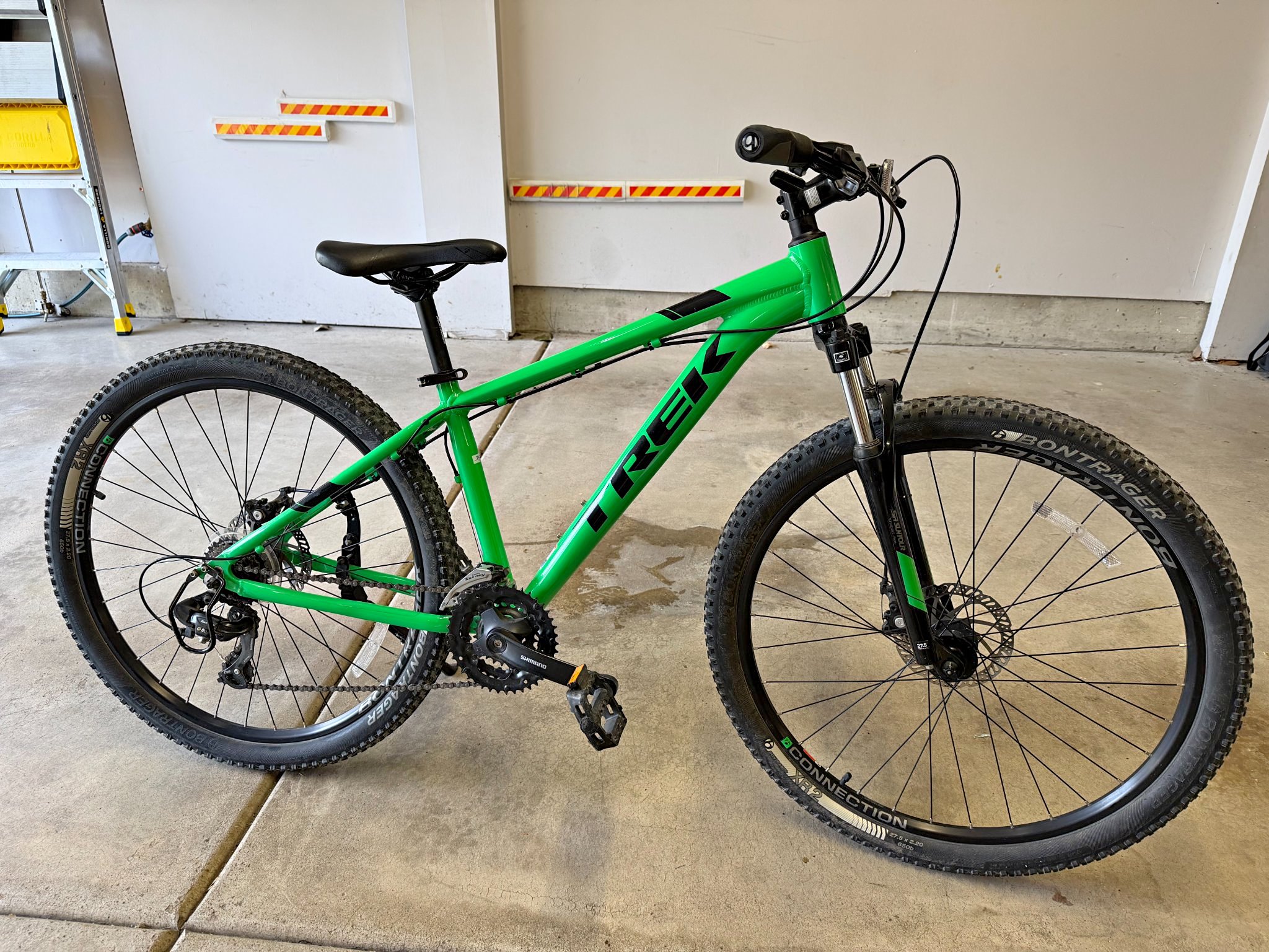 adventure helmet motorcycle Leatt ADV 7.5 Kit Black Orange Ultimate Versatility With the Bass Pro Shops Collapsible Model:Trek Domane fat bike wheel