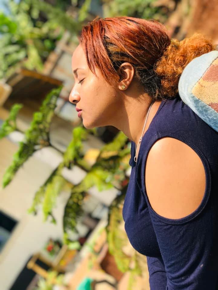 Singer Hawi Hirpo