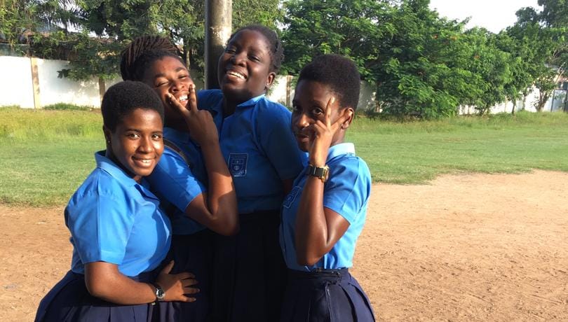 de-youngsters-international-senior-high-school