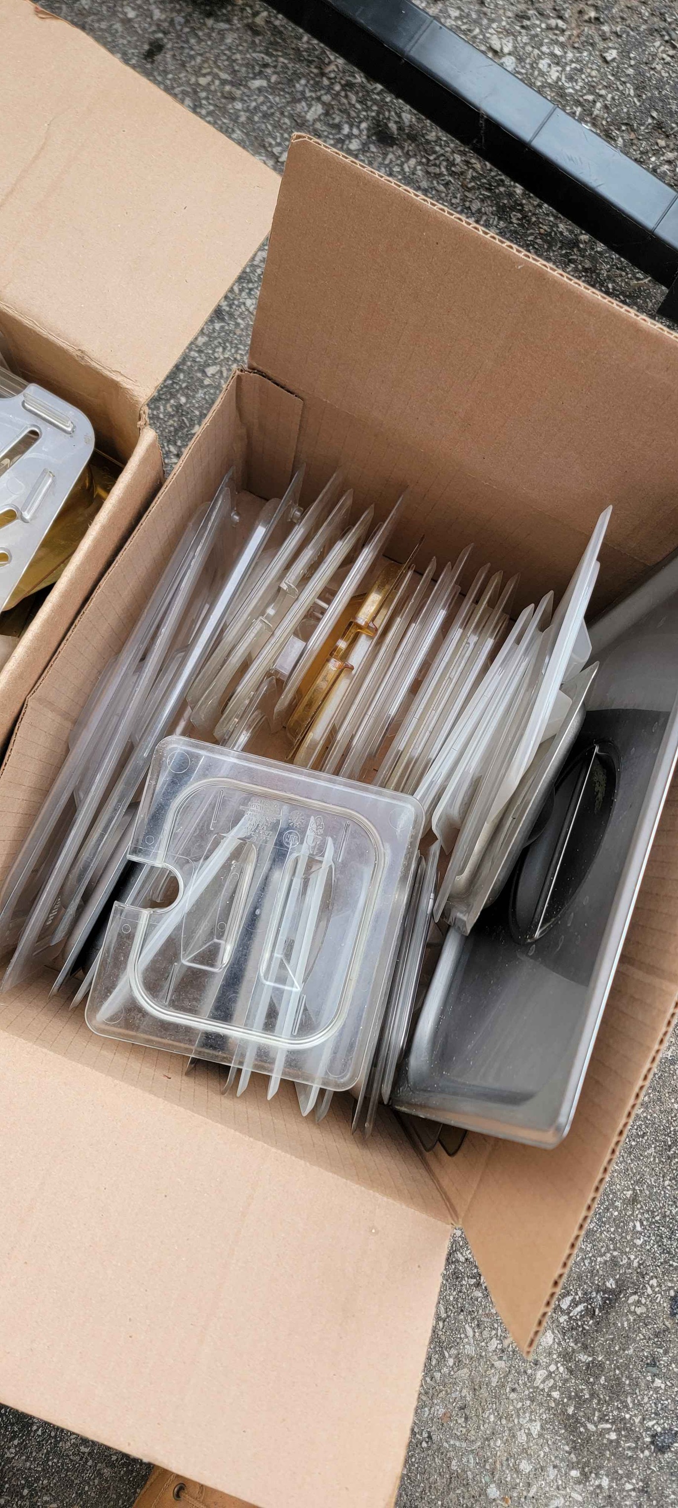 Insert lids 