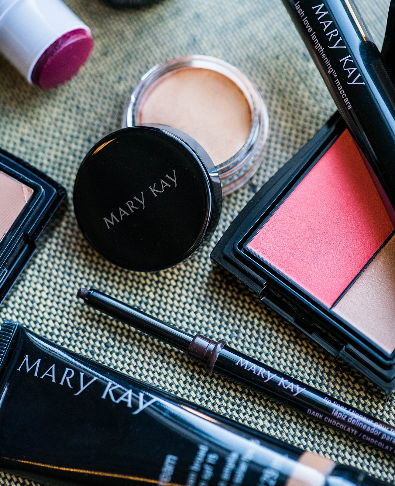 Rhonda Ringer-Riley, Mary Kay Independent Beauty Consultant