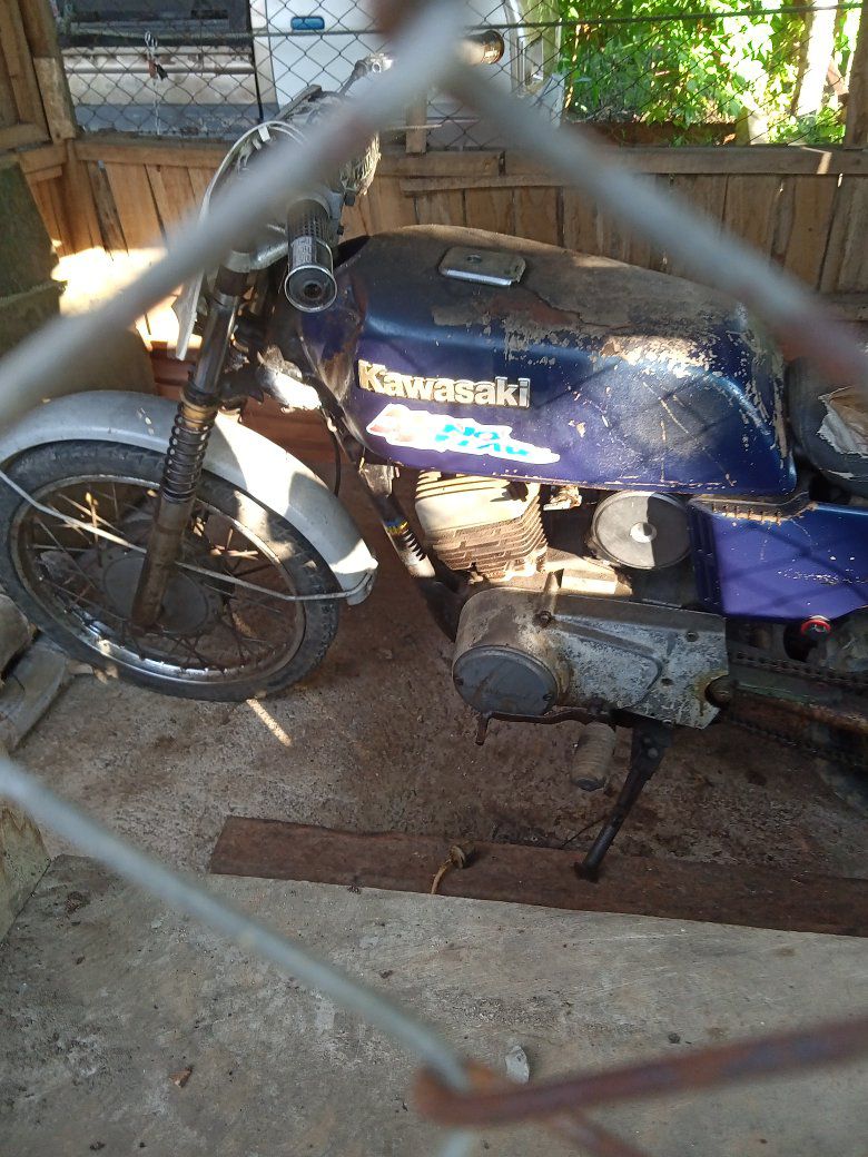 D3 Kawasaki gas and go 7k complete paprs