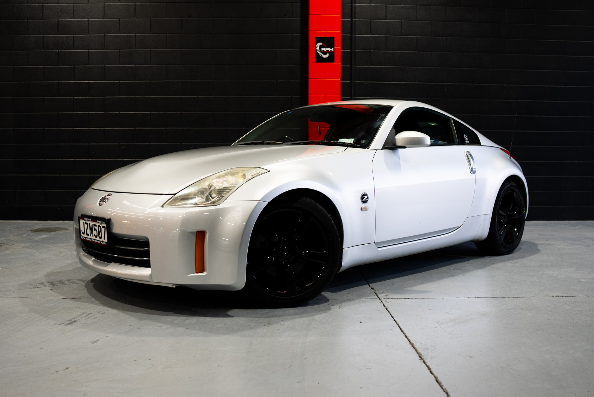 READY STOCK] Brand New Nissan Fairlady Z Version ST (MT) A high