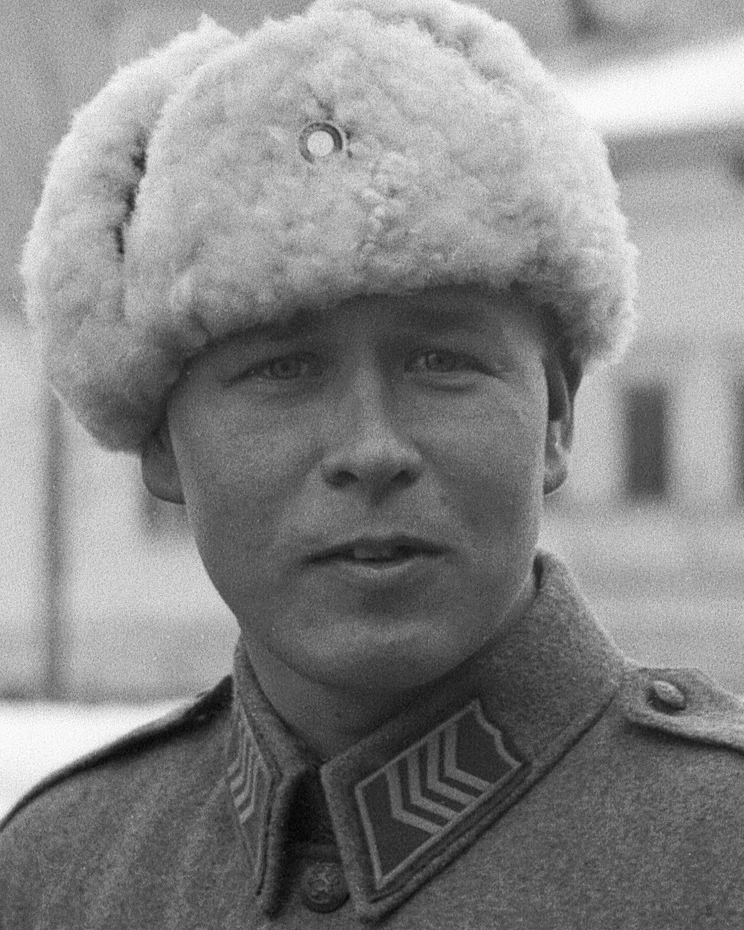 mannerheim-ristin-einar-schadewitz-sai-legendaarisen-maineen