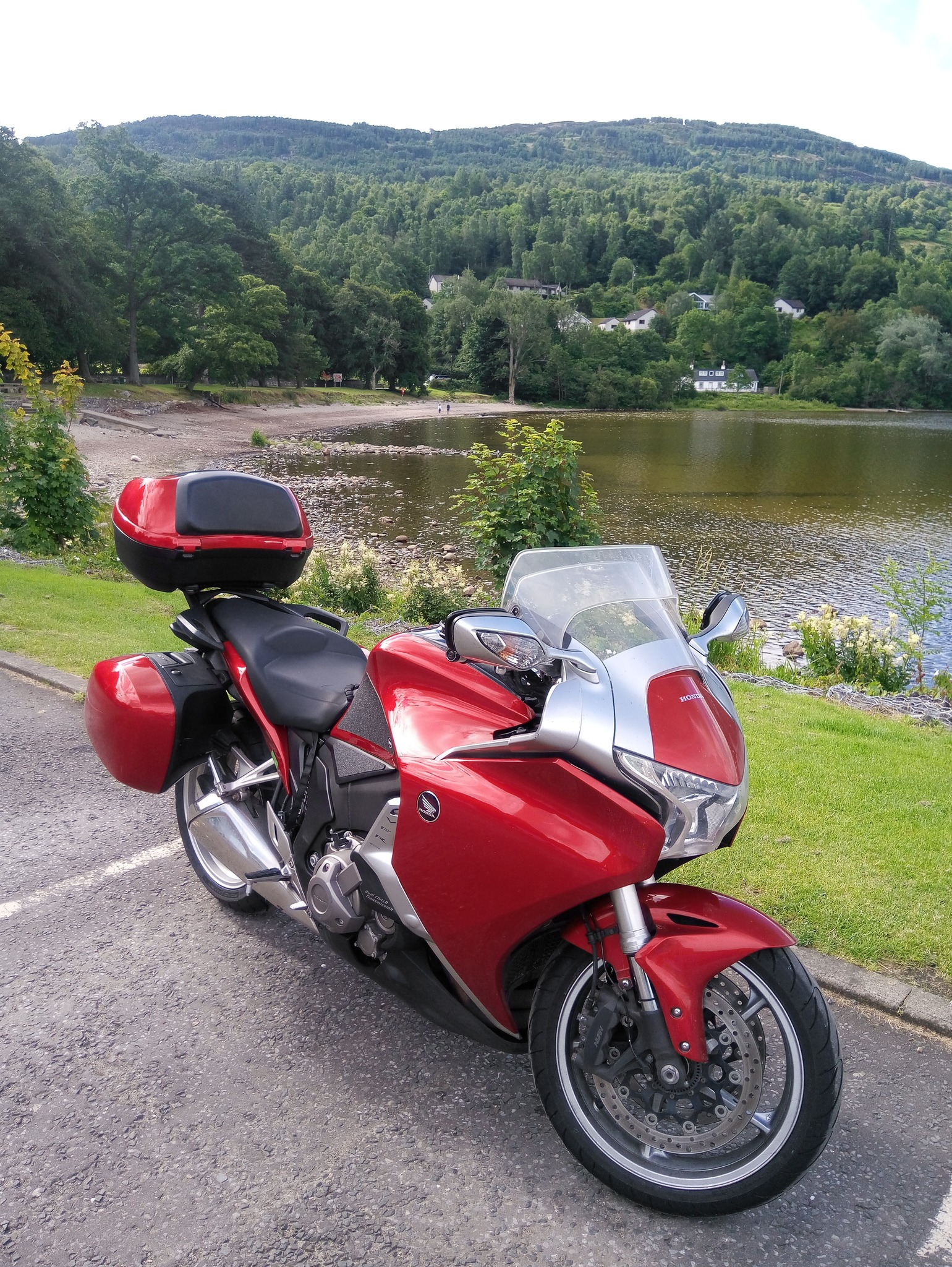 Clean Honda VFR 1200 F DCT Colour coded Honda Panniers Top box not
