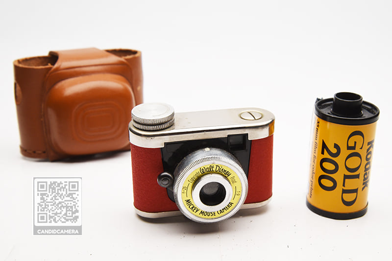 Here's my Mickey Mouse 35mm camera!!! I|1 애디브스부 یلحو