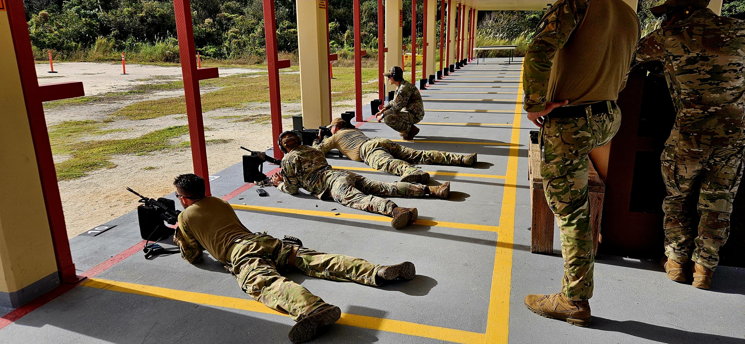 NZ Defence Force - SECFOR in Guam 🇺🇸🇬🇺 Six of our Security Forces ...