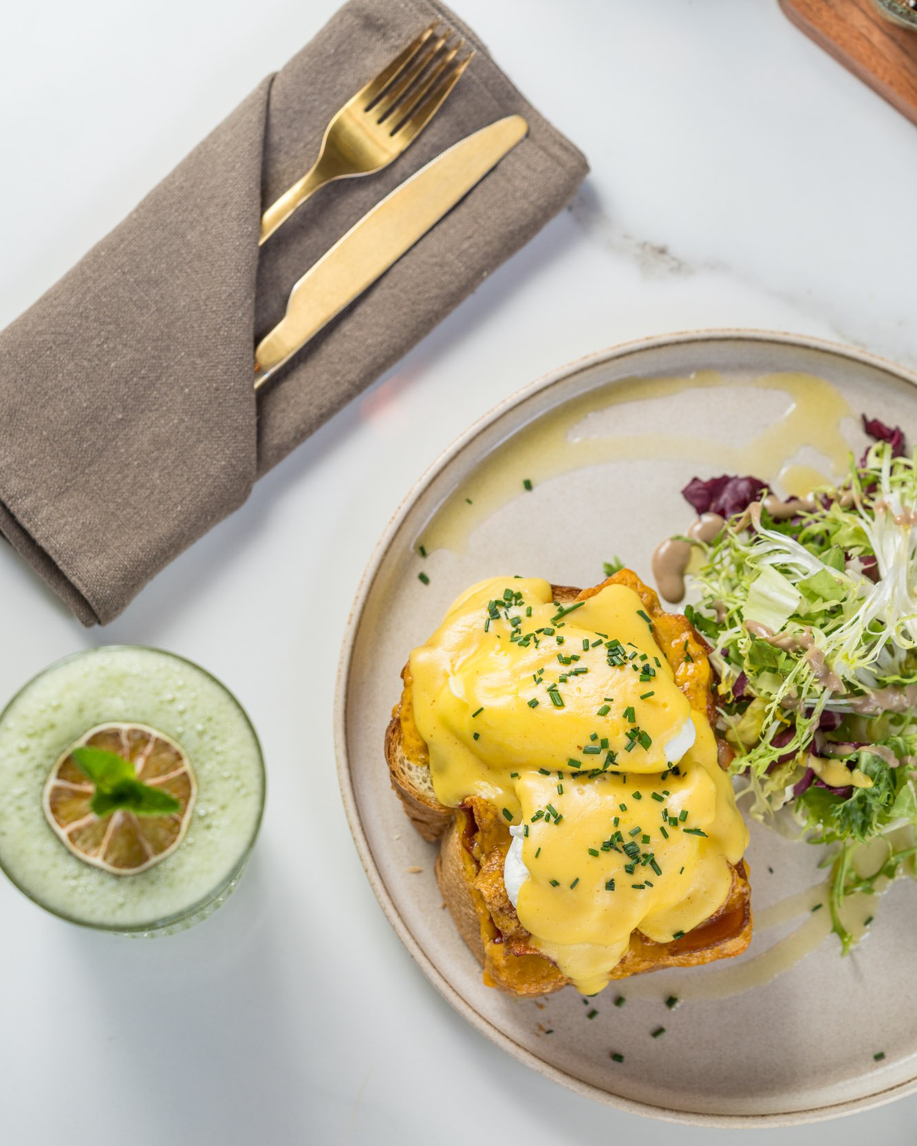 Amoom | Bucharest