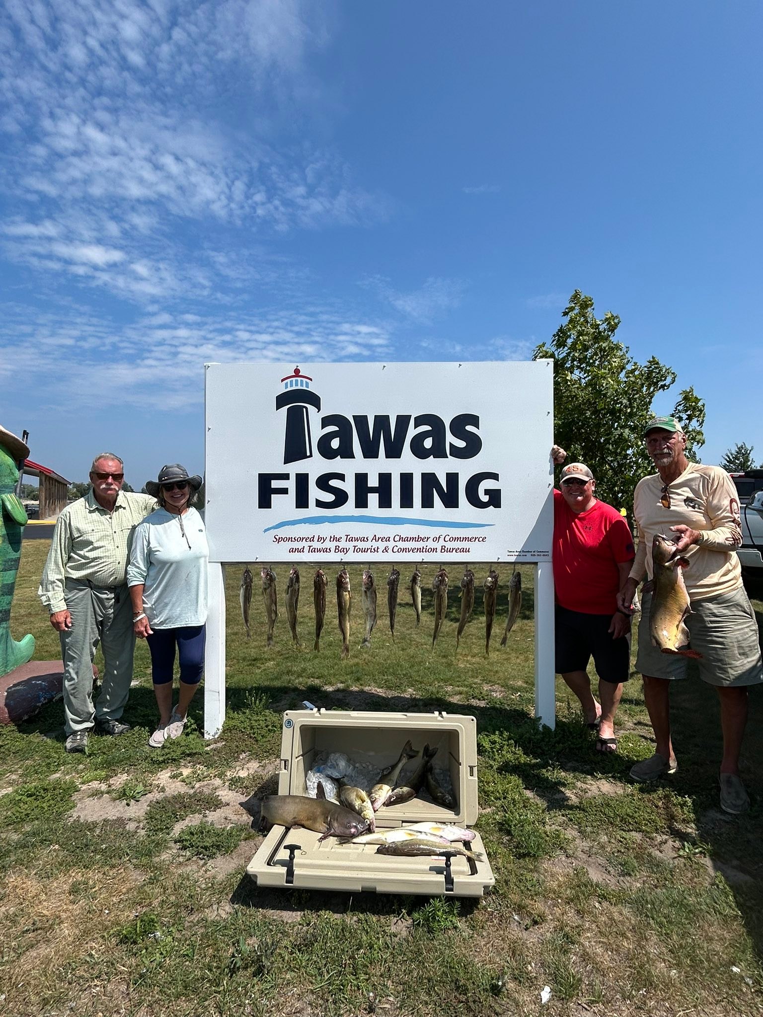 Reel - Tawas bay gold !! 🎣🔥🎣🔥🎣 John and Jeremy put a whoopin on em ...