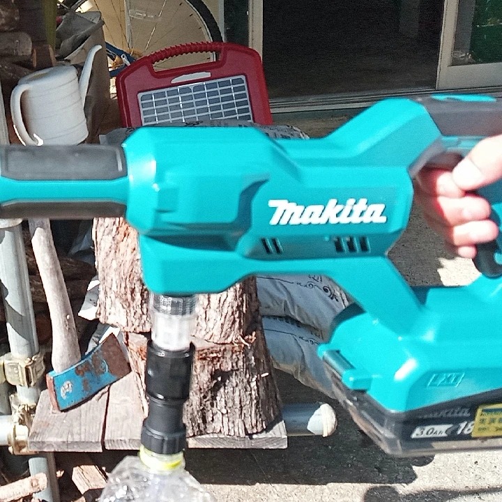 未使用】Makita 充電式洗浄機 甘ったるい MHW180DZ 10時間以内に発送します