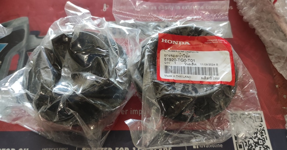 Honda Vezel shock mount for sale