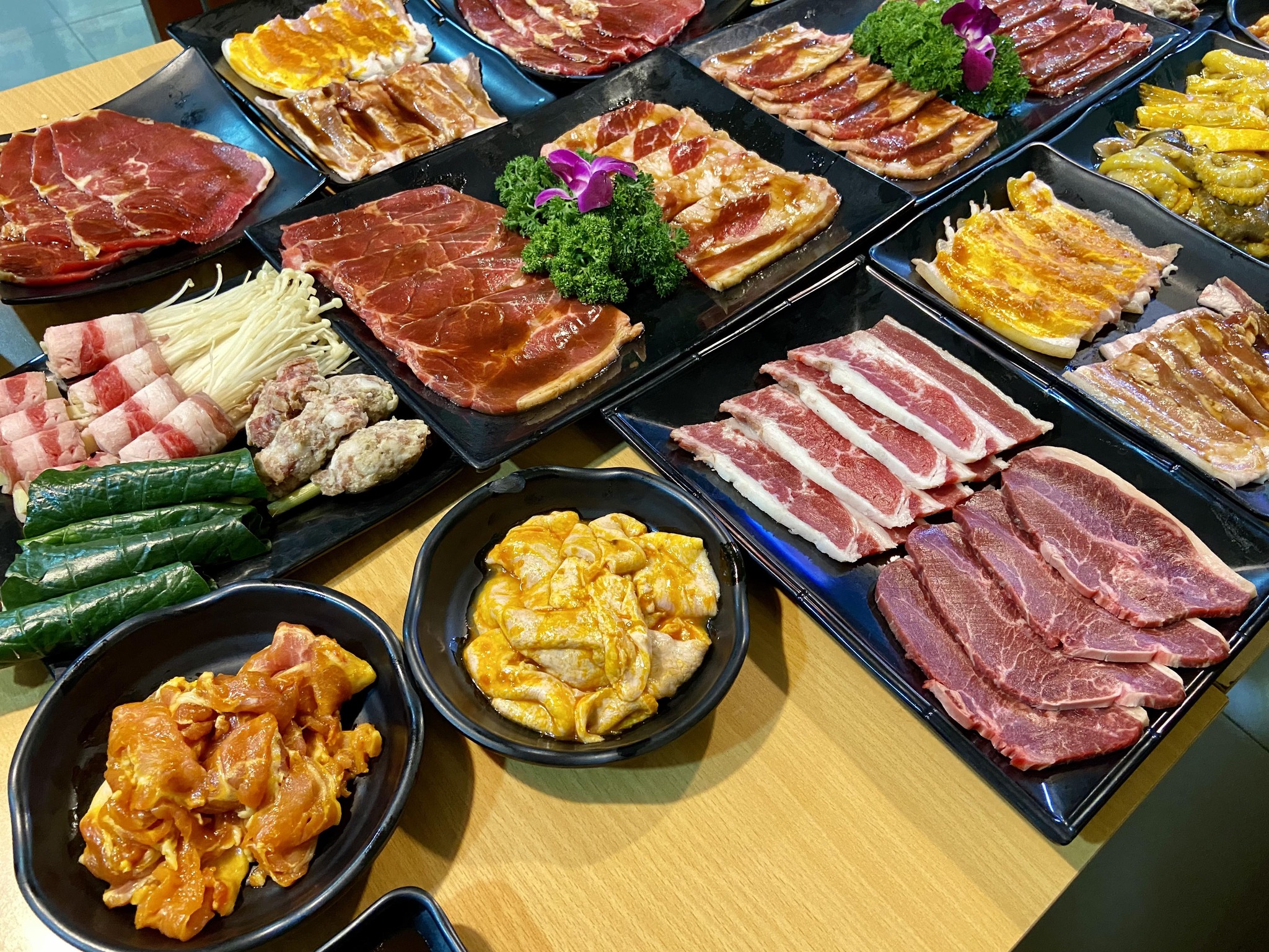 Cung Đình BBQ Buffet - Bò Mỹ Thượng Hạng | Ho Chi Minh City