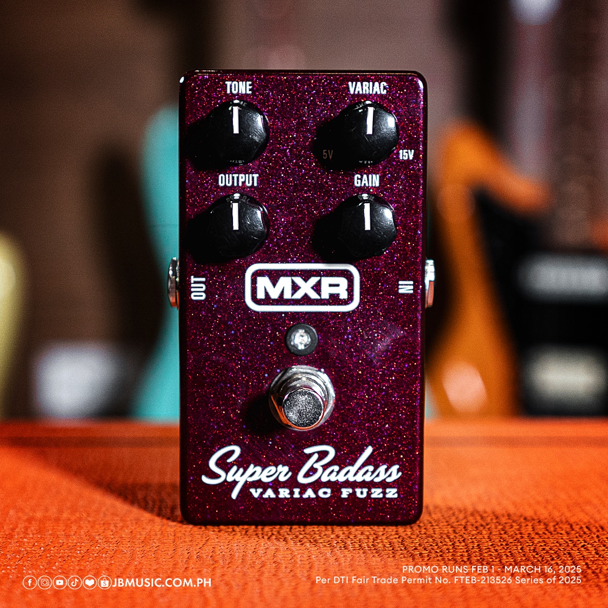 Unleash the fuzz. The MXR Super Badass Variac Fuzz delivers