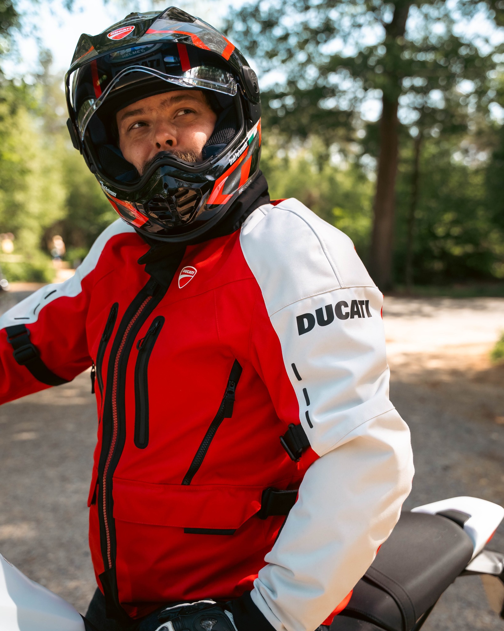 Ducati Tour C5 jacket and Strada Tour V5 helmet for desert riders