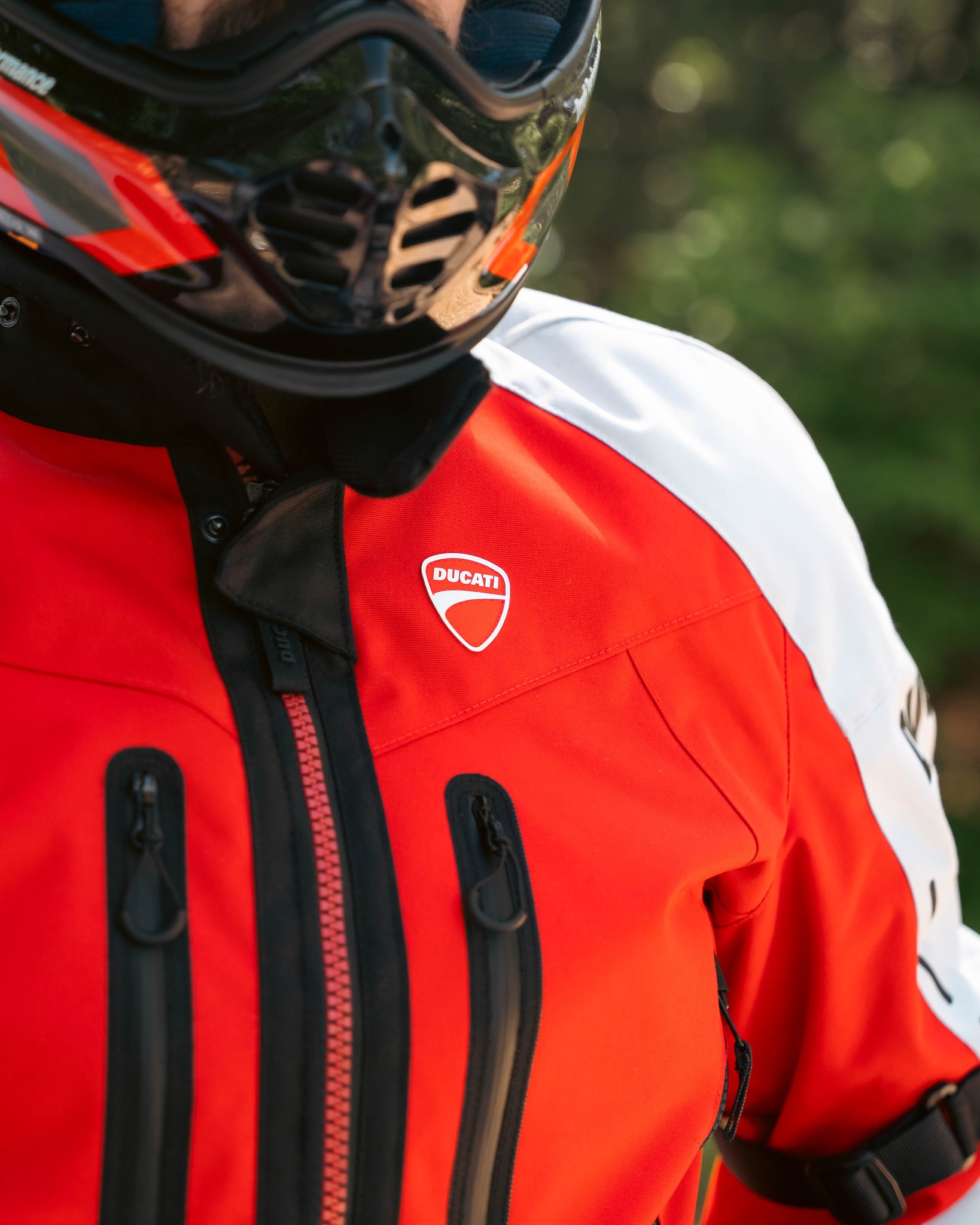 Ducati Tour C5 jacket and Strada Tour V5 helmet for desert riders