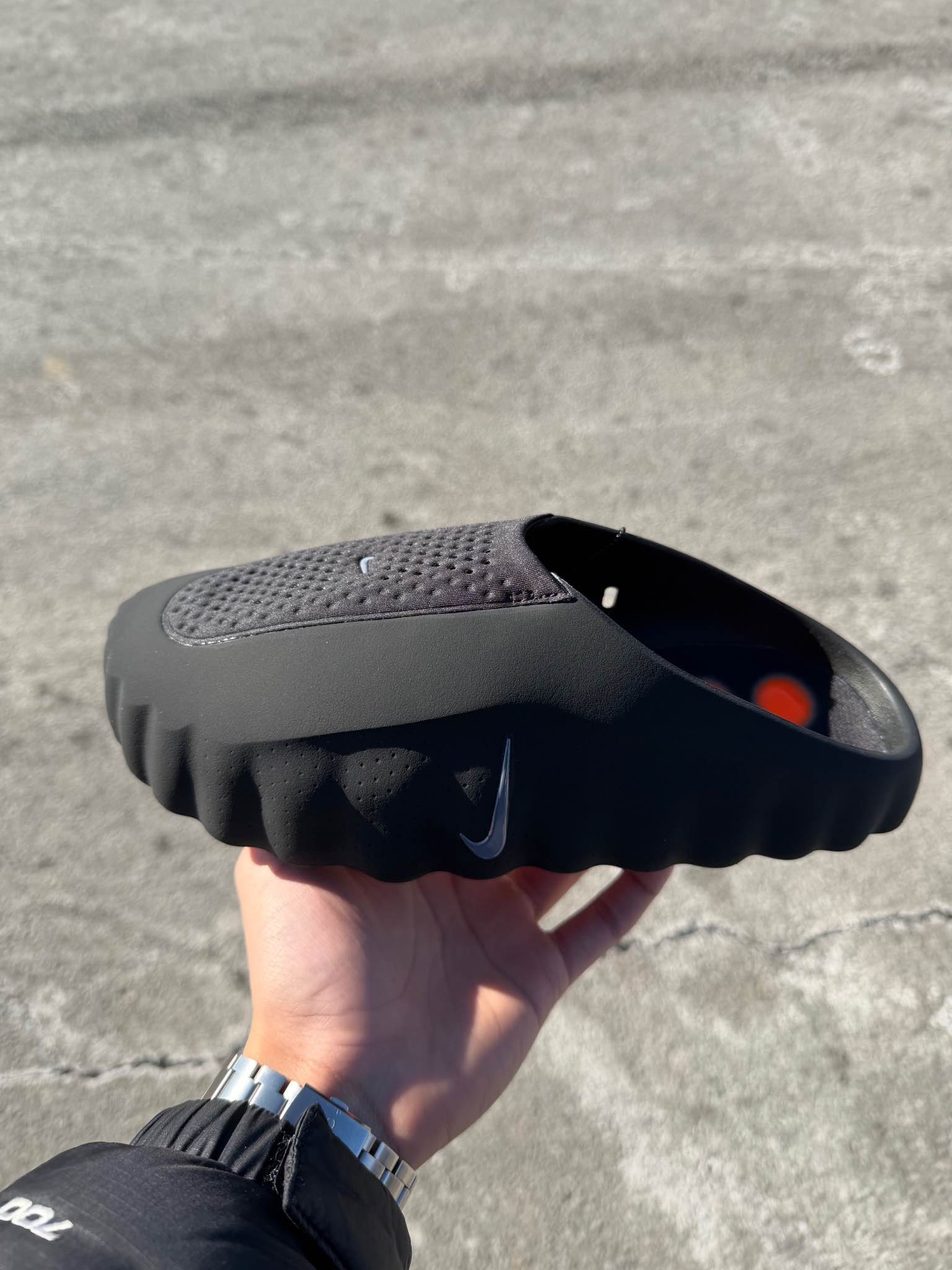 NIKE MIND 001 Slide Black Chrome SIZE 9 BRAND NEW WITH RECEIPT 